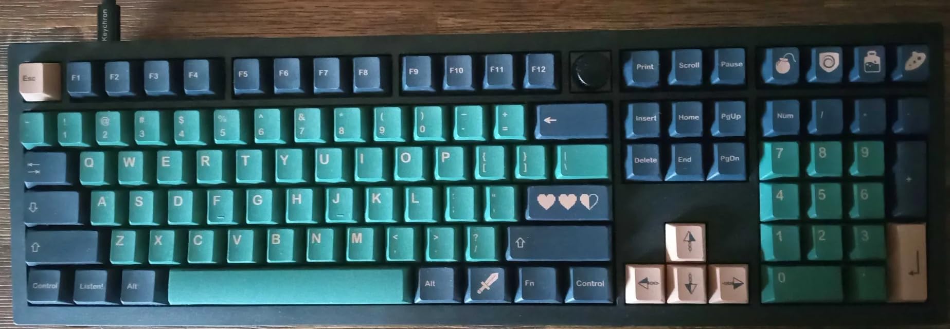 Keychron V6 Wired Custom Mechanical Keyboard Knob Version, Full-size QMK/VIA Programmable with Hot-swappable Keychron K Pro Brown Switch, Mac Windows Linux customer photo 1
