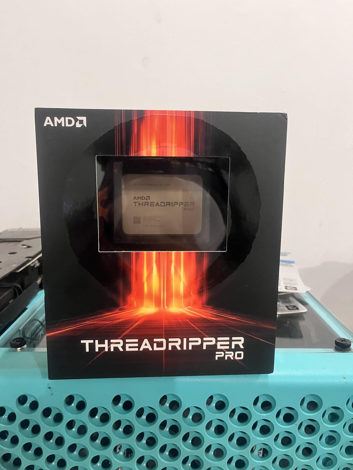 Ryzen Threadripper PRO 5955WX, 16-core, 32-Thread Desktop Processor customer photo 1