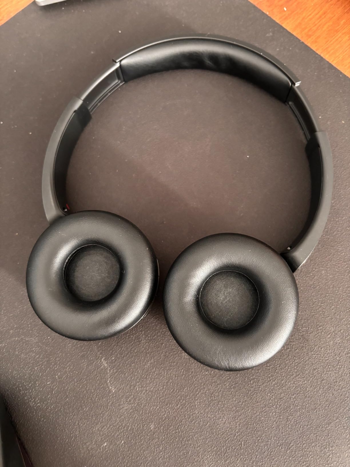 Sony WH-CH520 Wireless Headphones Bluetooth On-Ear Headset with Microphone and up to 50 Hours Battery Life with Quick Charging, Blue customer photo 1