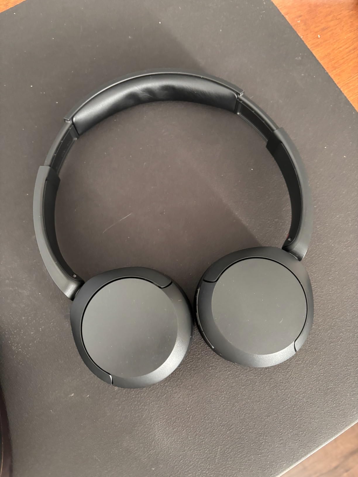 Sony WH-CH520 Wireless Headphones Bluetooth On-Ear Headset with Microphone and up to 50 Hours Battery Life with Quick Charging, Blue customer photo 2