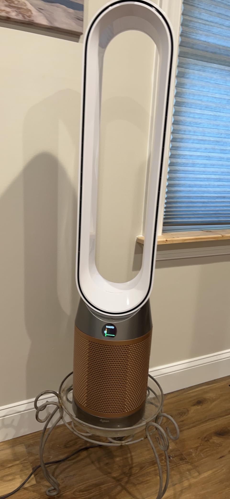 Dyson Purifier Cool Formaldehyde TP09 Air Purifier and Fan - White/Gold Large customer photo 1