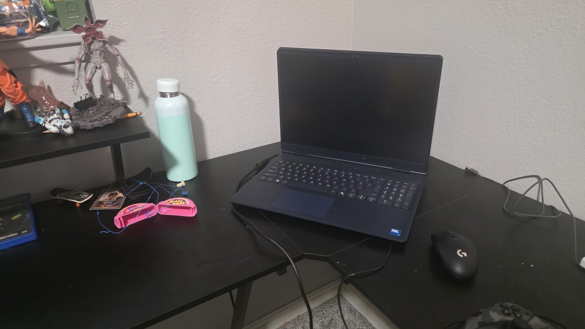 Alienware 16 Aurora Gaming Laptop AC16250-16