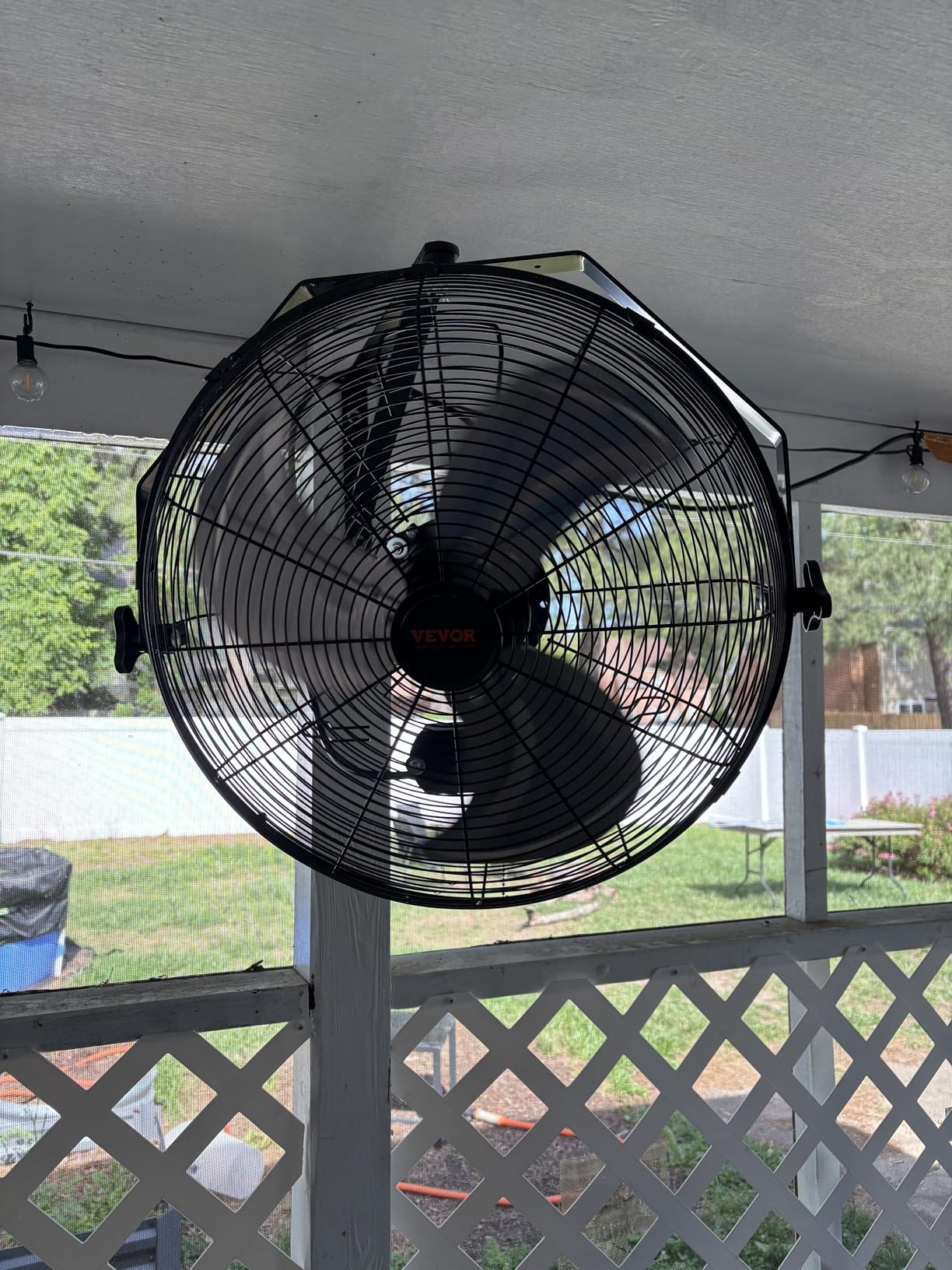 VEVOR 18 Inch Wall Mount Fan, 3-speed IP44 Waterproof Fan, Max. 4150 CFM Wall Mounted for Outdoor, Commercial, Residential, Greenhouse, Workshop, Patio, Black, ETL Listed customer photo 1