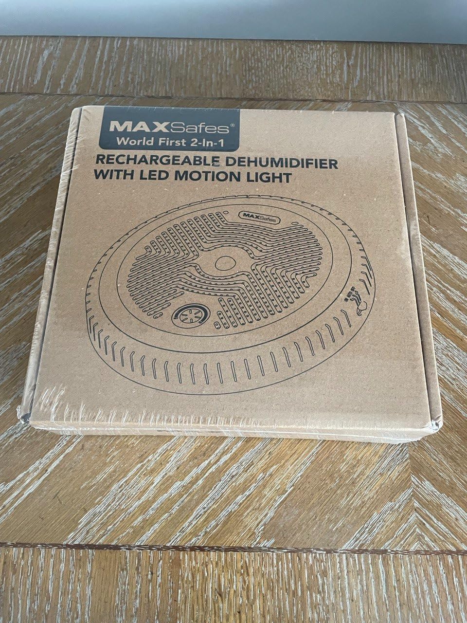 MAXSafes 2-in-1 Rechargeable Dehumidifier with Motion Sensor LED Light, Perfect For Gun Safe, Gun Cabinet and other enclosed areas, ETL Approved (White) customer photo 2