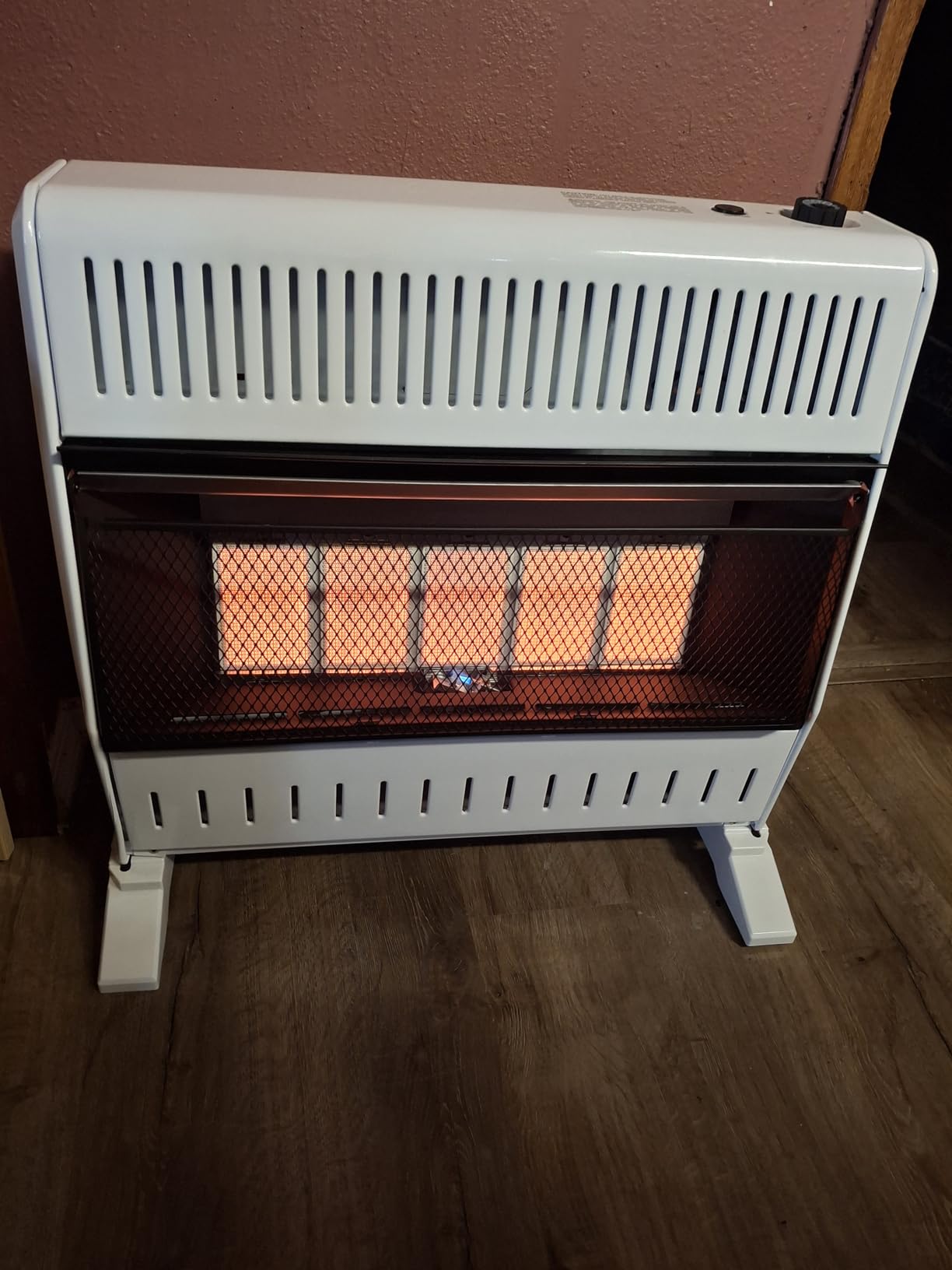 ProCom Heating Liquid Propane Ventless Infrared Plaque Heater With Base Feet - 25,000 BTU, T-Stat Control - Model# ML250TPA-B customer photo 1