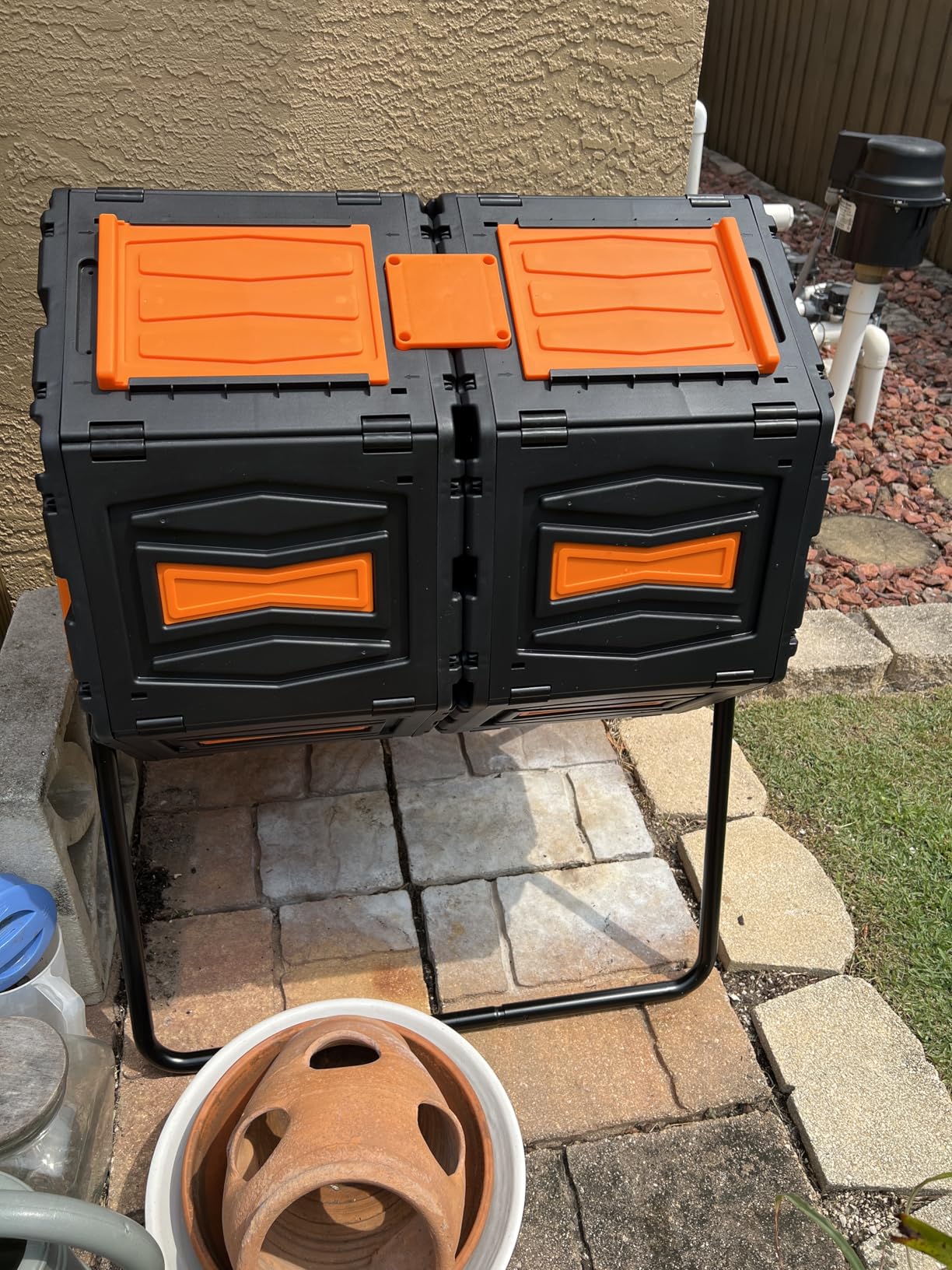 Compost Tumbler, Easy Assemble & Efficient Outdoor Compost Bin, 45 Gallon/170 Liter Large Dual Chamber Rotating Composter for Garden, Kitchen, and Yard Waste, Orange Door customer photo 1