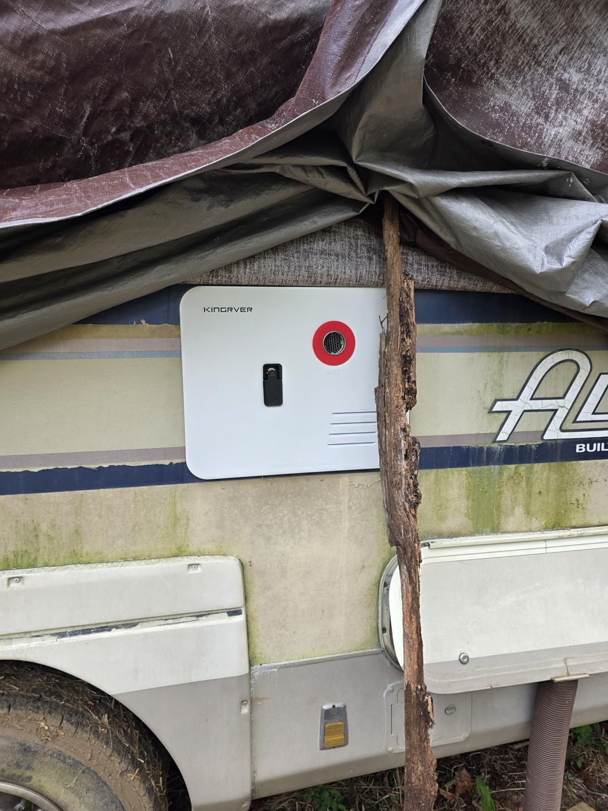 KINGRVER KINGRVER XT48 Tankless RV Water Heater, Instant On-Demand Hot Water, 12V DC, Wired Remote Controller customer photo 1