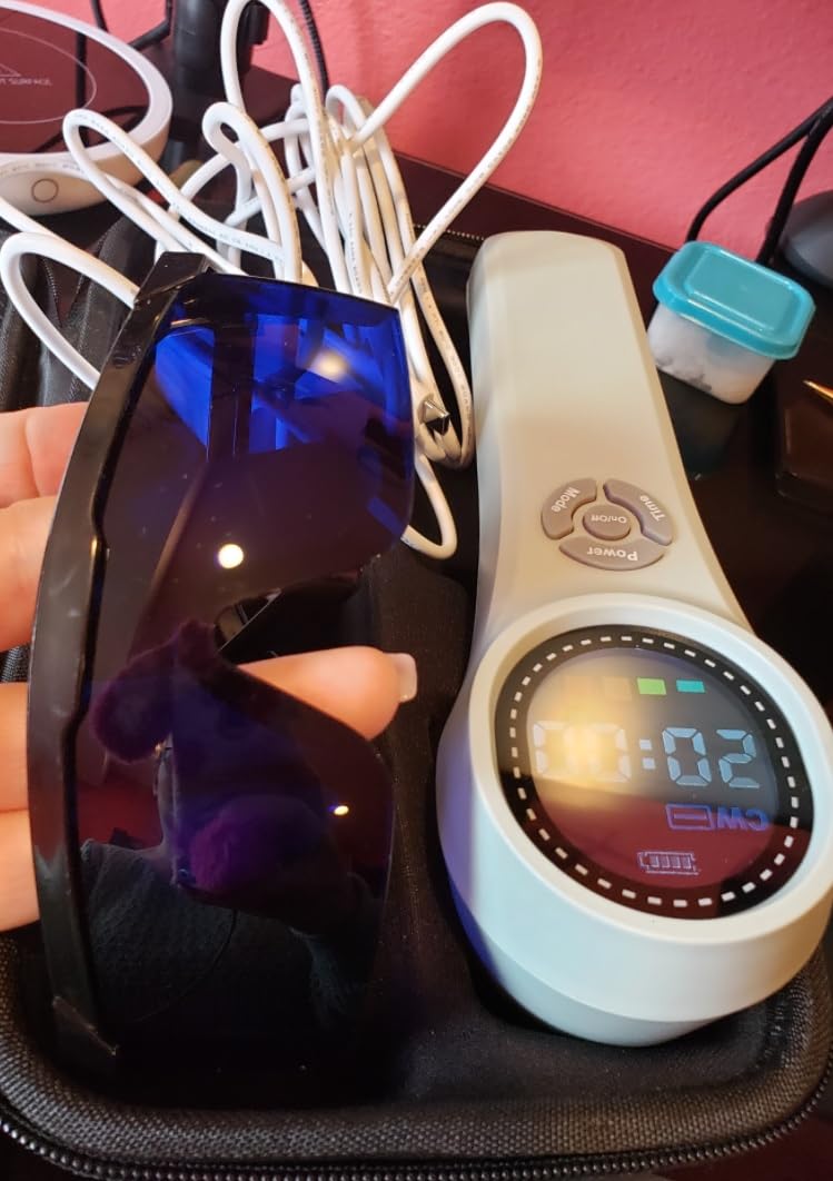 Cold Light Therapy Machine, 4x980nm+4x810nm+16x660nm, Red Light Therapy Device at Home, Infra Red Light Therapy for Pain, Hand Held Red Light Therapy Device for Elbows, Knees, Shoulders, Hands customer photo 2