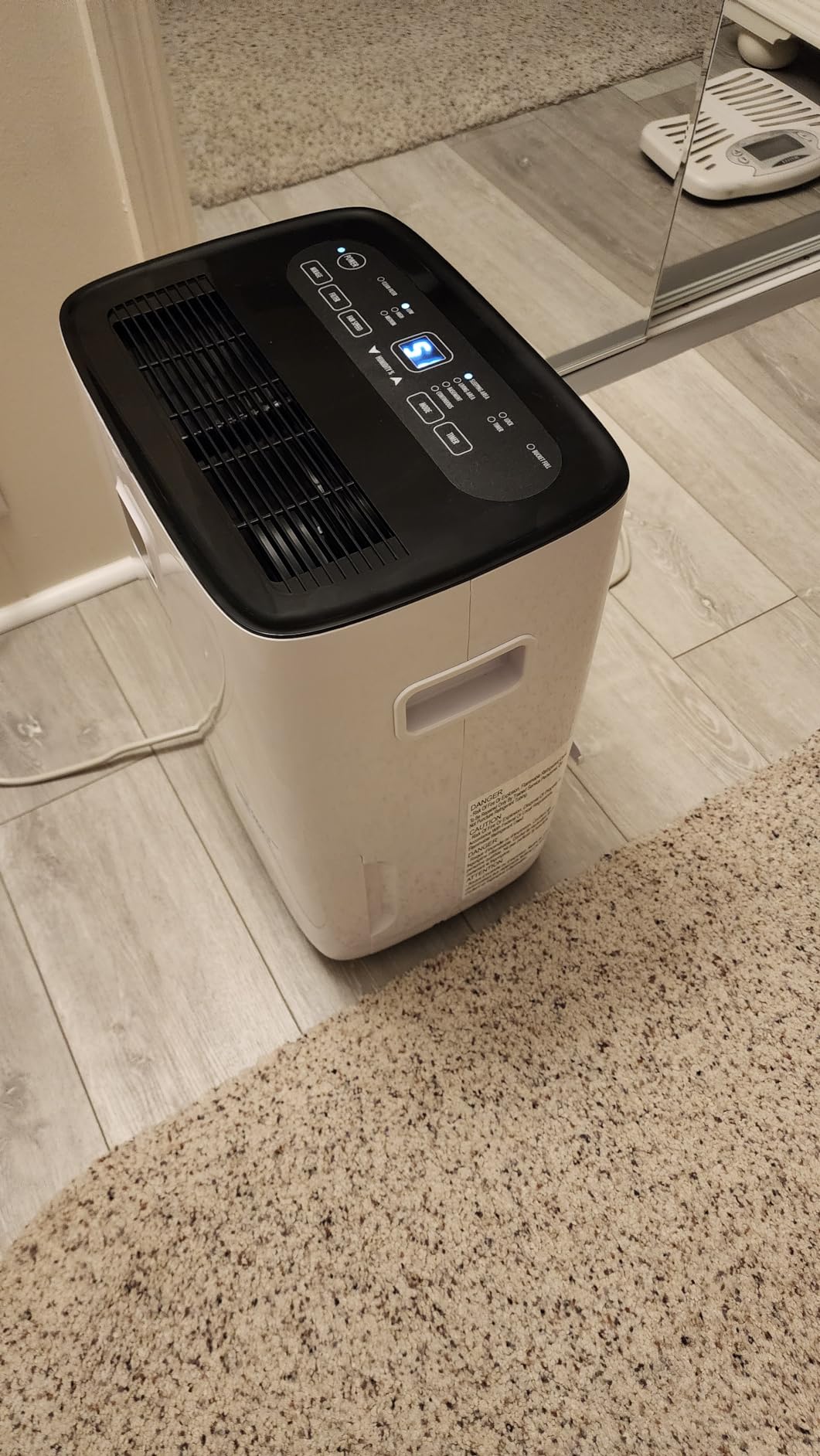 Yaufey 5000 Sq. Ft. Energy Star Certified Dehumidifier, Max 80 Pints Dehumidifier for Basement with Drain Hose, Smart Compressor with Intelligent Humidity Control customer photo 1