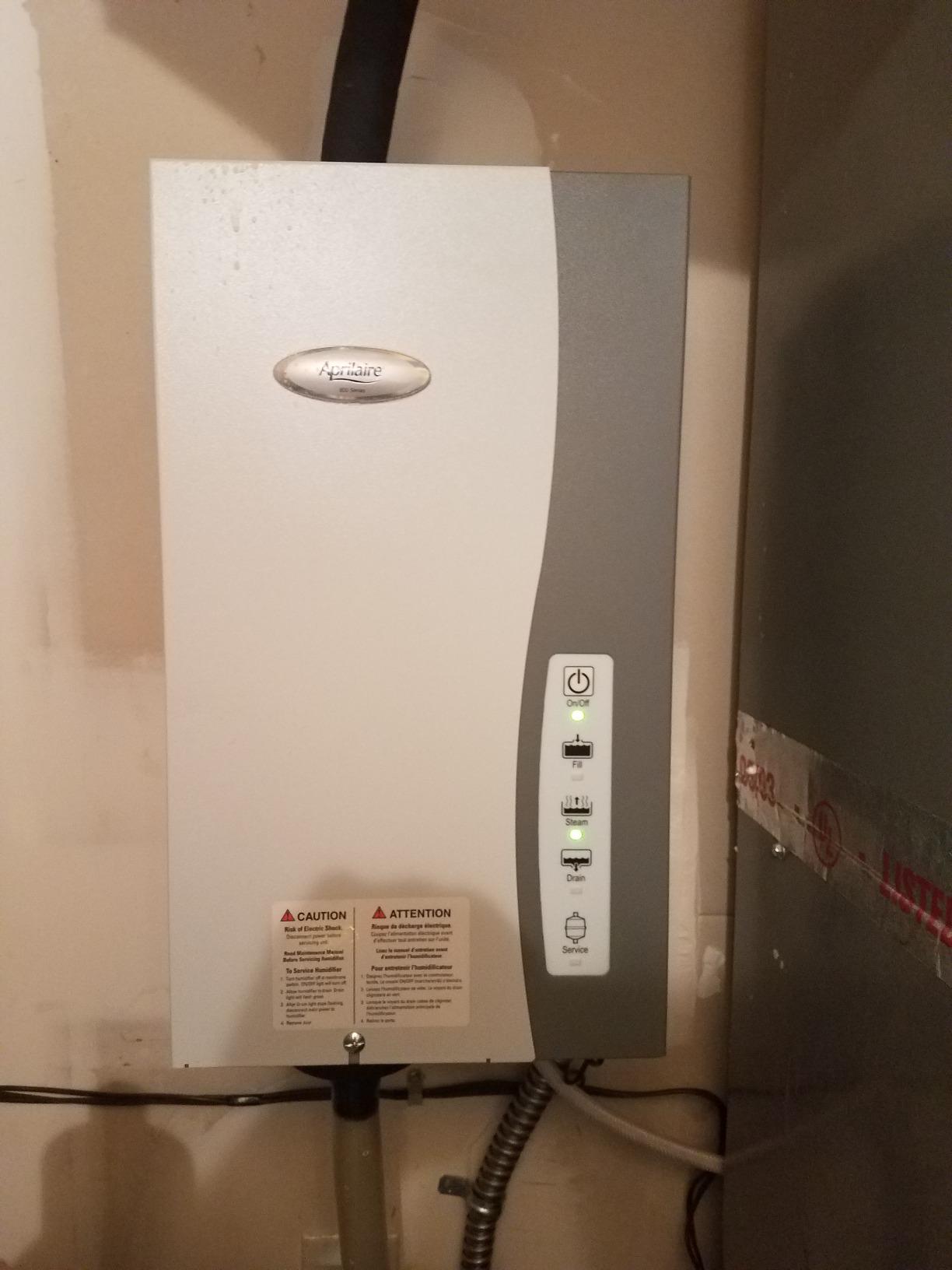 AprilAire 800 Whole-House Steam Humidifier, Automatic Steam Humidifier for Homes up to 10,300 Sq. Ft. customer photo 2