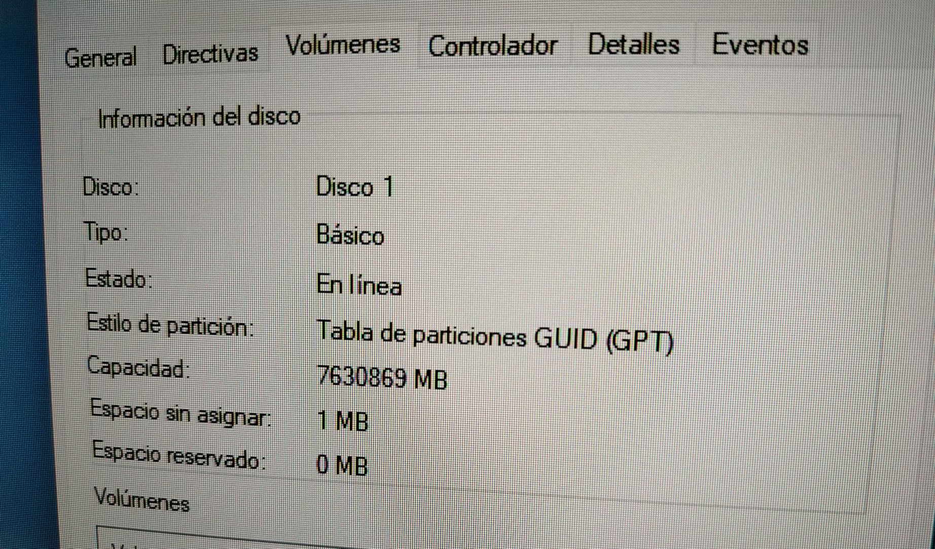 Western Digital 8TB WD Red Plus NAS Internal Hard Drive HDD - 5640 RPM, SATA 6 Gb/s, CMR, 256 MB Cache, 3.5