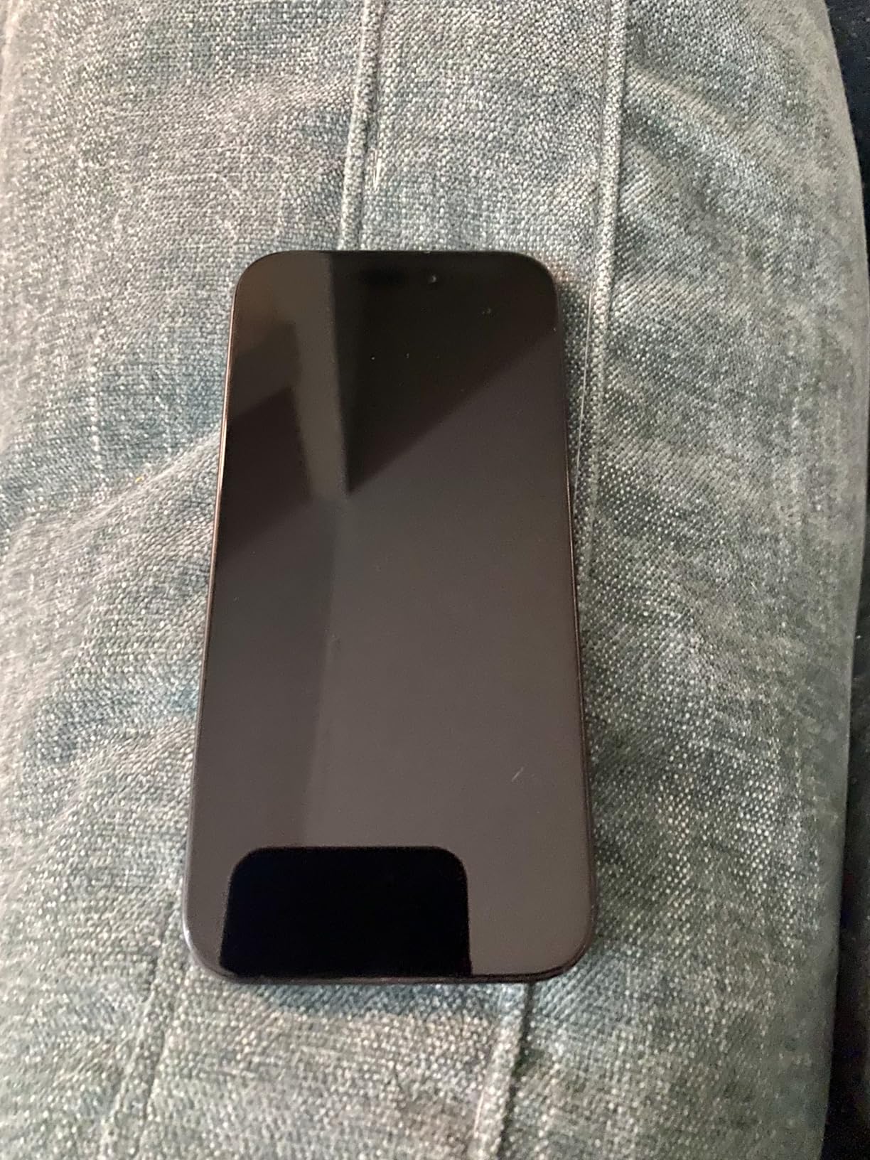 Apple iPhone 15 Pro, 256GB, Black Titanium - Unlocked (Renewed) customer photo 2
