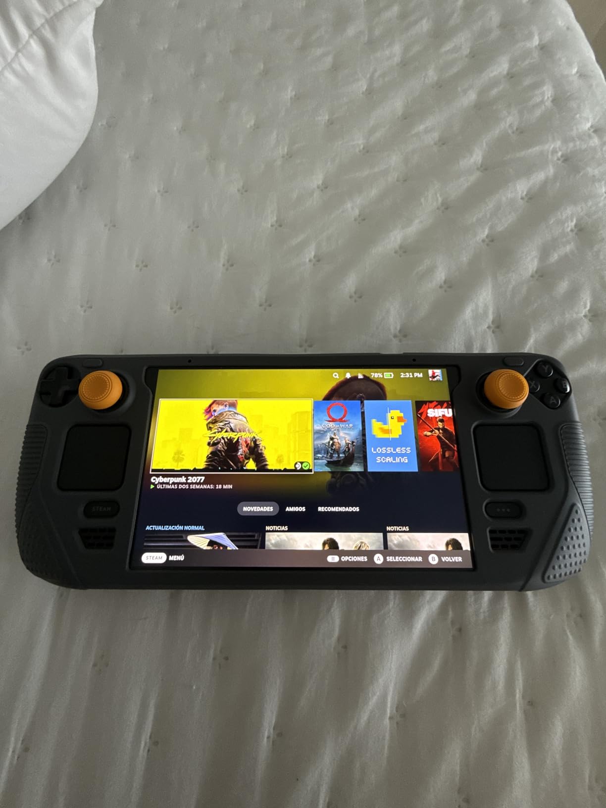 VALVE Steam Deck OLED 512GB SSD + 16GB RAM (International Version) - 7.4 inch, 90Hz, SteamOS 3.0, Handheld Gaming Console customer photo 1