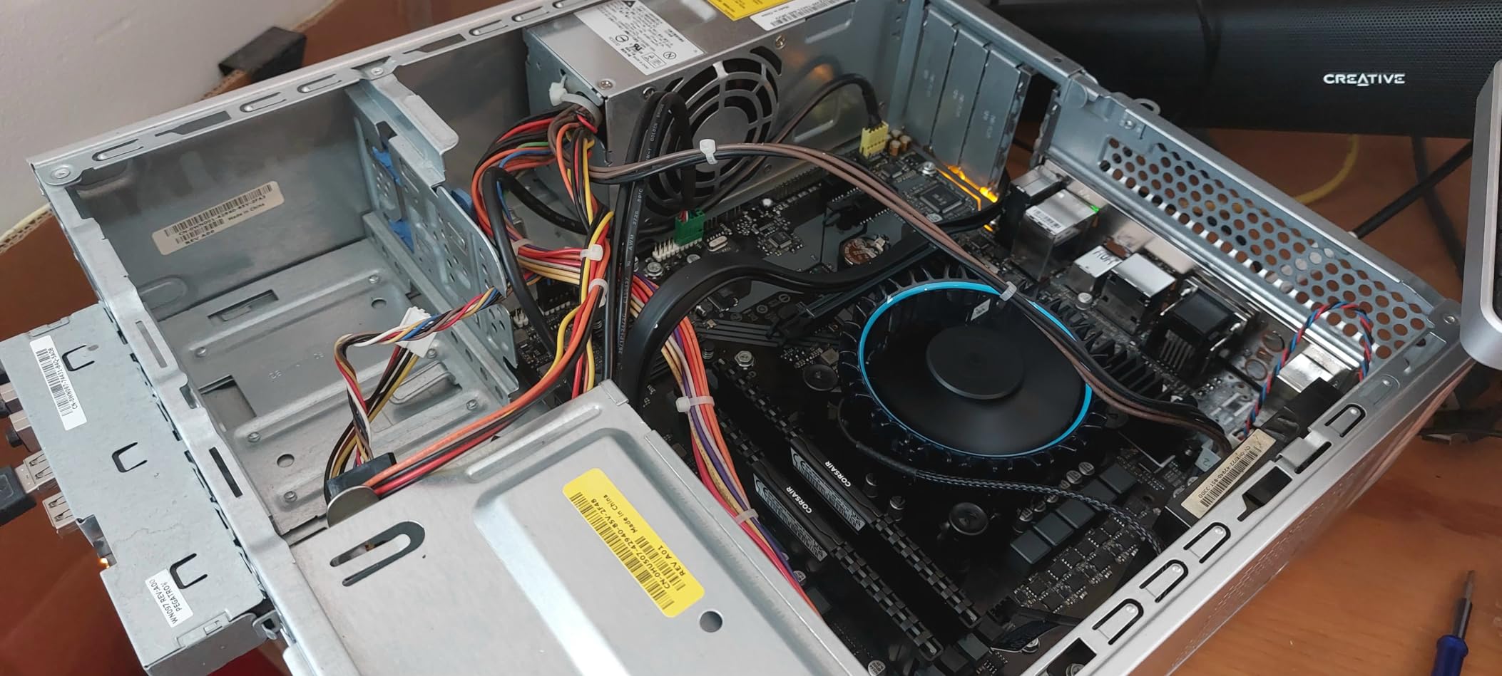 Intel Core i3-14100 Desktop Processor 4 cores (4 P-cores + 0 E-cores) up to 4.7 GHz customer photo 2