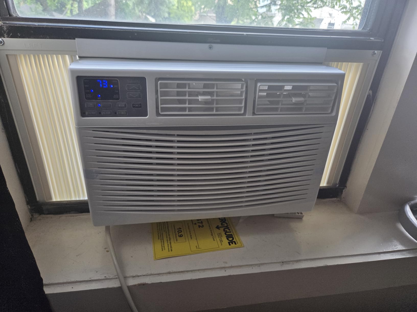8,000 BTU WiFi Window Air Conditioner, Smart Window AC Unit with Remote, Energy Saving, Easy Install Kit, Cools up to 350 Square Feet customer photo 1