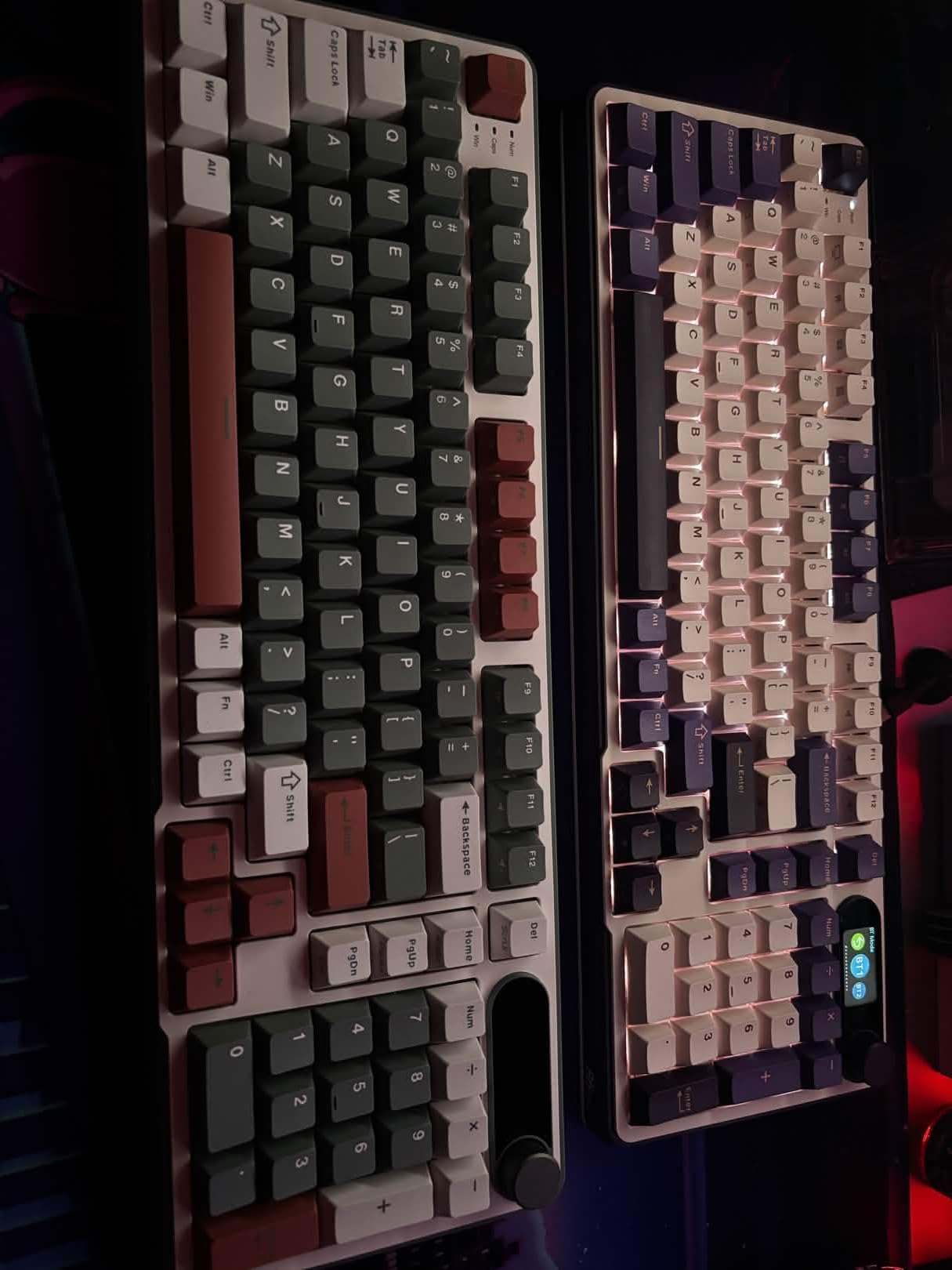RK ROYAL KLUDGE S98 Mechanical Keyboard w/Smart Display & Knob, Top Mount 96% Wireless Mechanical Keyboard BT/2.4G/USB-C, Hot Swappable, Creamy Sounding, 98 Keys customer photo 1
