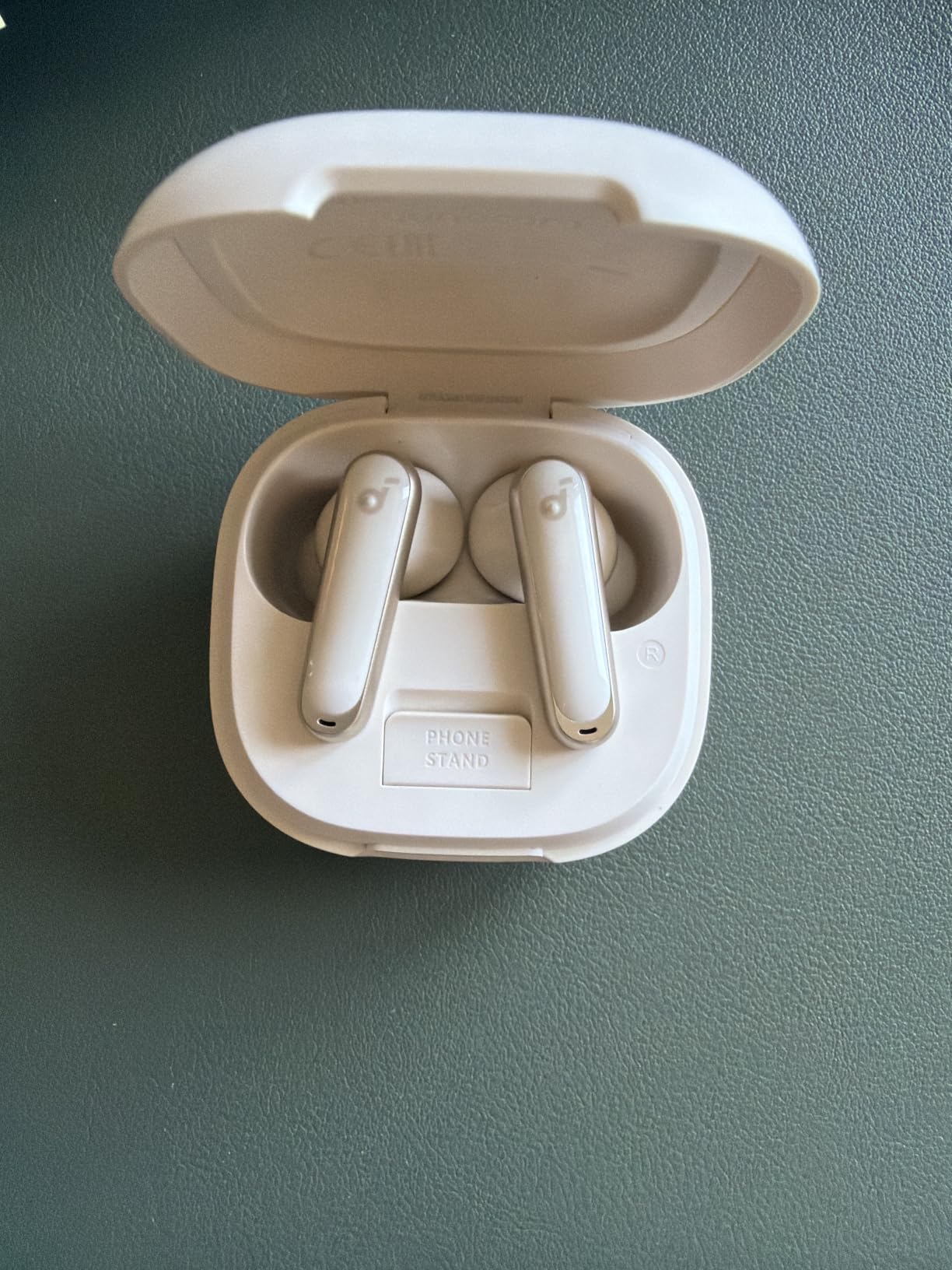 Soundcore P40i by Anker, Noise Cancelling Wireless Earbuds, Adaptive Noise Cancelling to Environments, Heavy Bass, 60H Playtime, 2-in-1 Case and Phone Stand, IPX5, Wireless Charging, Bluetooth 5.3 customer photo 1