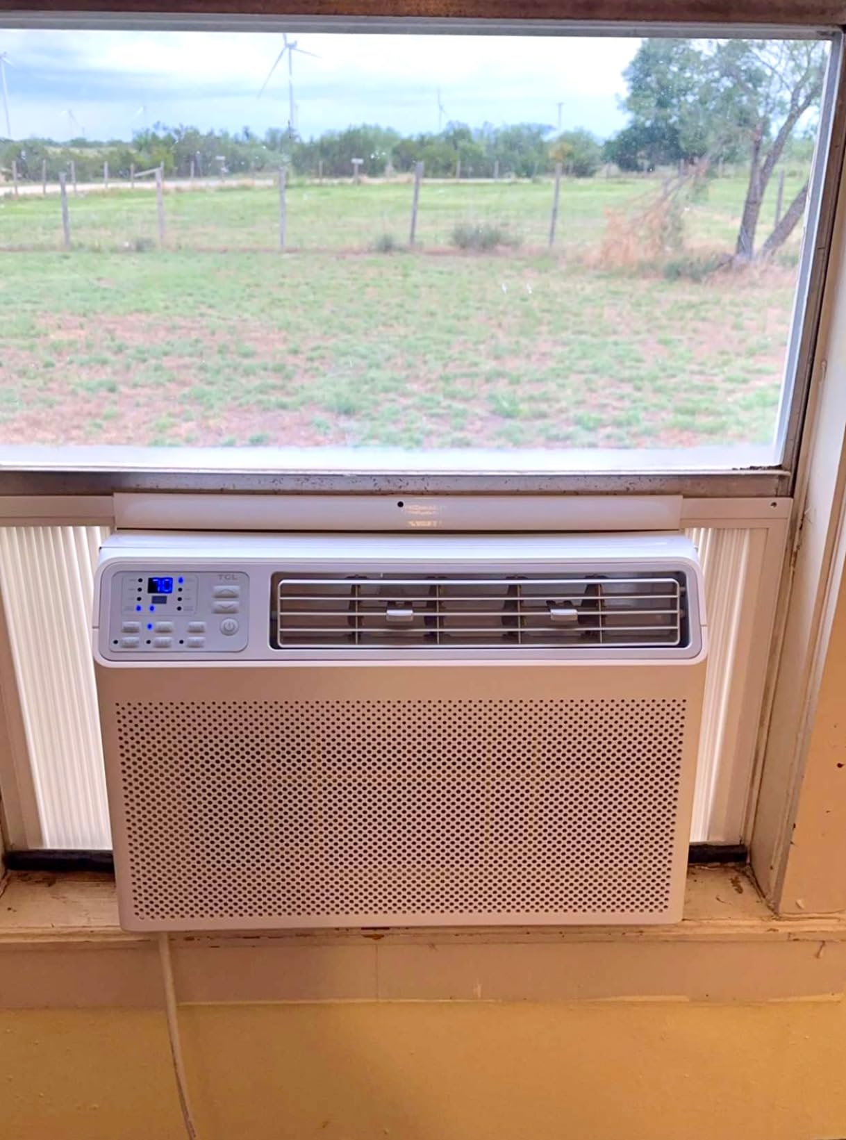 TCL 8000 BTU Smart Window Air Conditioner, Compact Quiet Energy Efficient AC Unit, Fan & Dehumidifier, Rooms Up To 350 Sq. Ft., Remote Control, Works with Alexa, Google Assistant & TCL Home App customer photo 1