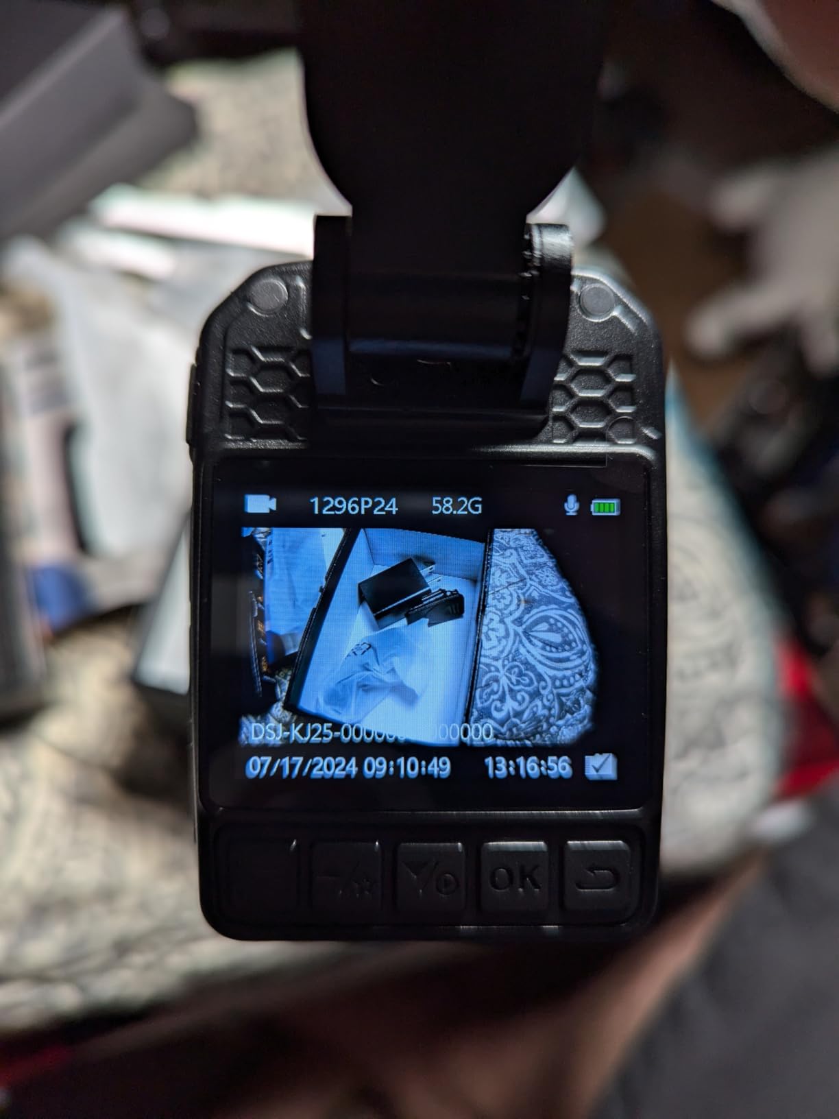 BOBLOV KJ25 1080P Body Cam, 3000mAh with 10-13Hrs Recording, Affordable Body Camera with Night Vision, for Hiking, Delivery, Law Enforcement, and Pet Walking customer photo 1