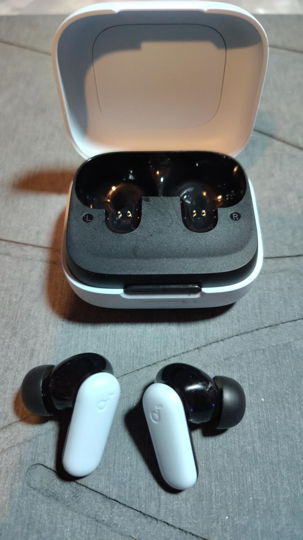 Soundcore P30i by Anker Noise Cancelling Earbuds, Strong and Smart Noise Cancelling, Powerful Bass, 45H Playtime, 2-in-1 Case and Phone Stand, IP54, Wireless Earbuds, Bluetooth 5.4 customer photo 1
