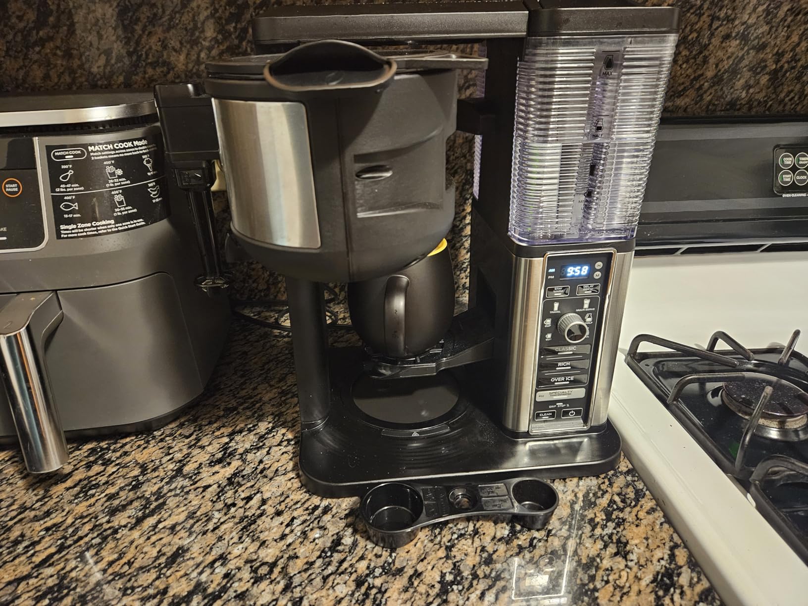 Ninja Hot & Iced XL Coffee Maker with Rapid Cold Brew, 4 Brew Styles, 8 Sizes Small Cup to Travel Mug, Single-Serve Coffee Brewer, 12-Cup Carafe, Permanent Filter, Removable Reservoir, Black, CM371 customer photo 1
