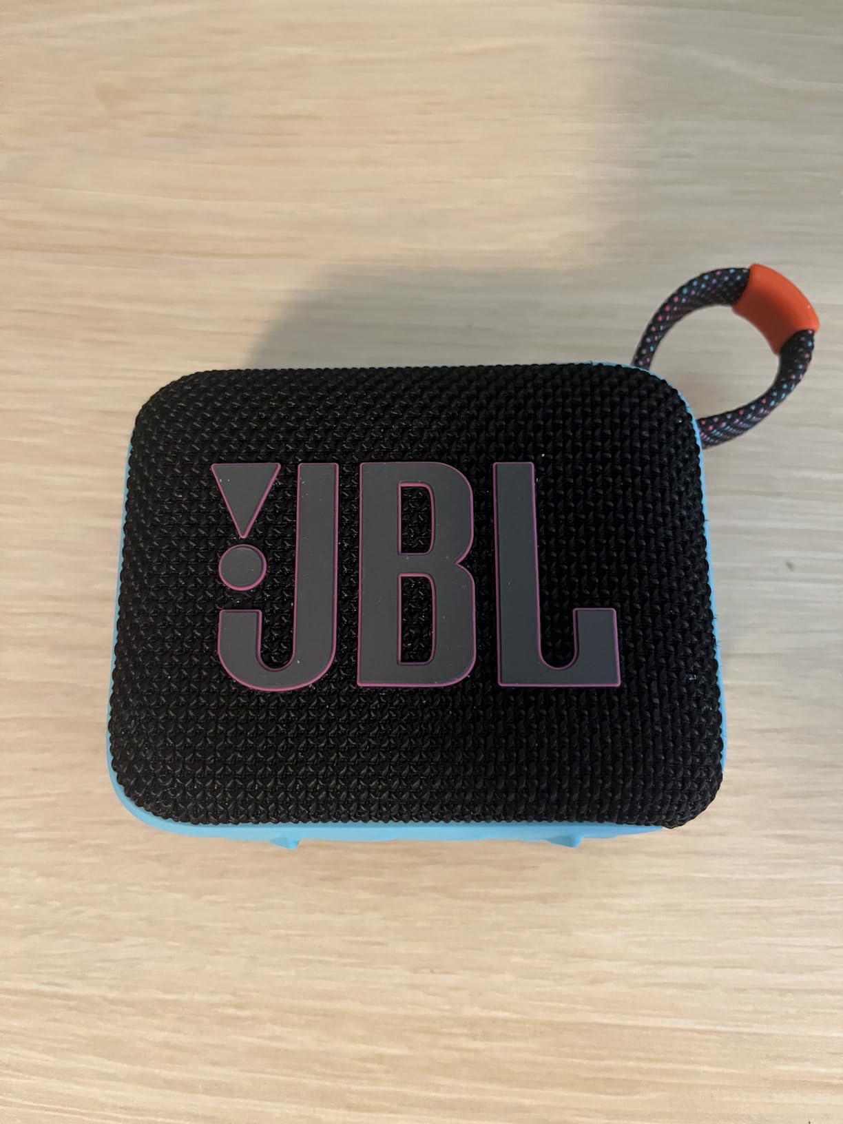 JBL Go 4 - Ultra-Portable, Waterproof and Dustproof Bluetooth Speaker, Big JBL Pro Sound with Punchy bass, 7-Hour Built-in Battery, Made in Part with Recycled Materials (Blue) customer photo 2