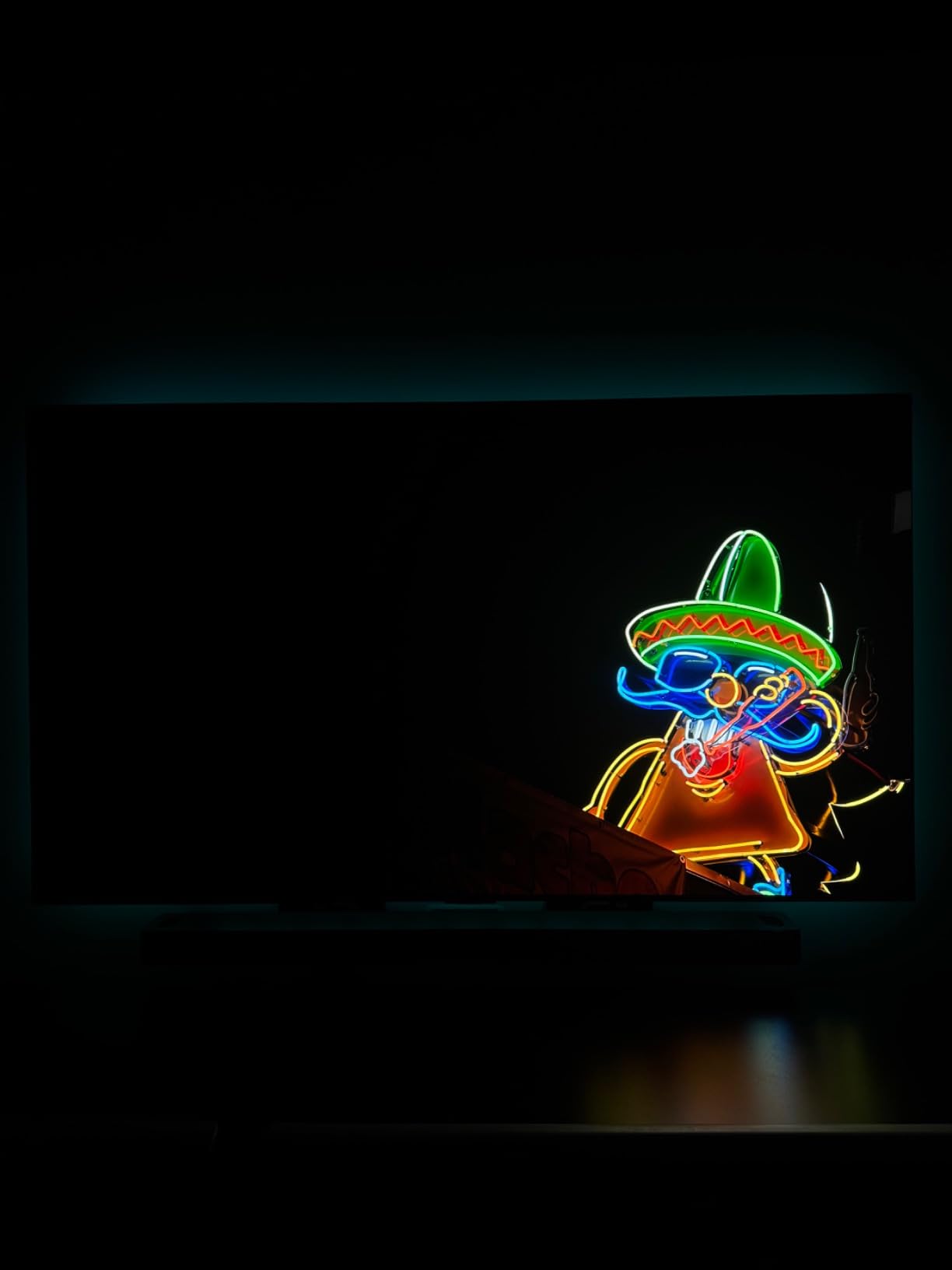 LG 42-Inch Class OLED evo C4 Series Smart TV 4K Processor Flat Screen with Magic Remote AI-Powered with Alexa Built-in (OLED42C4PUA, 2024) customer photo 2