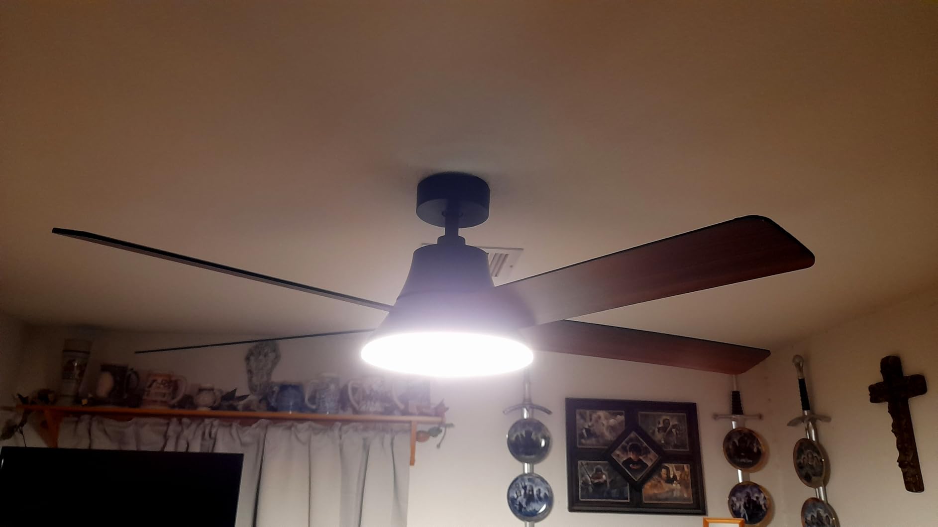 DREO Smart Ceiling Fan with Lights, 52 Inch, 12 Speeds & 3 Fan Modes, Stepless Color Tones, Dimmable LED Light, 12H Timer, Quiet DC Motor, Remote/APP/Alexa Control, White Ceiling Fans Indoor customer photo 1