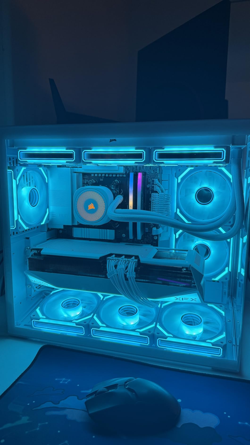 AsiaHorse COSMIQ 120mm Case Fan, Infinity Mirror FDB Reverse Fan with 5V 3-PIN Connector and Small Controller, 2000 RPM and 68.5CFM, Unit Daisy Chain PWM RGB PC Fans for Cases CPU Liquid Coolers, 3 Pack customer photo 2