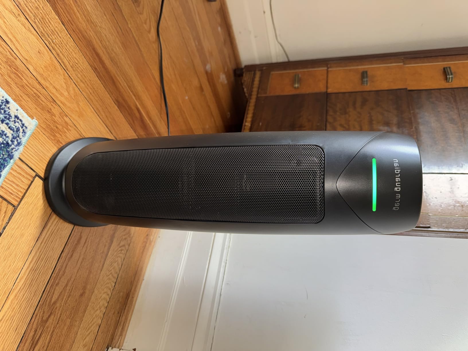 GermGuardian HEPA Indoor Large Room Air Purifier for Home - Pet Dander, Dust, Pollen, Smoke, and Odors in Bedroom, Office, and Kitchen - Air Quality Monitor and UV-C Light Combo - Black customer photo 1