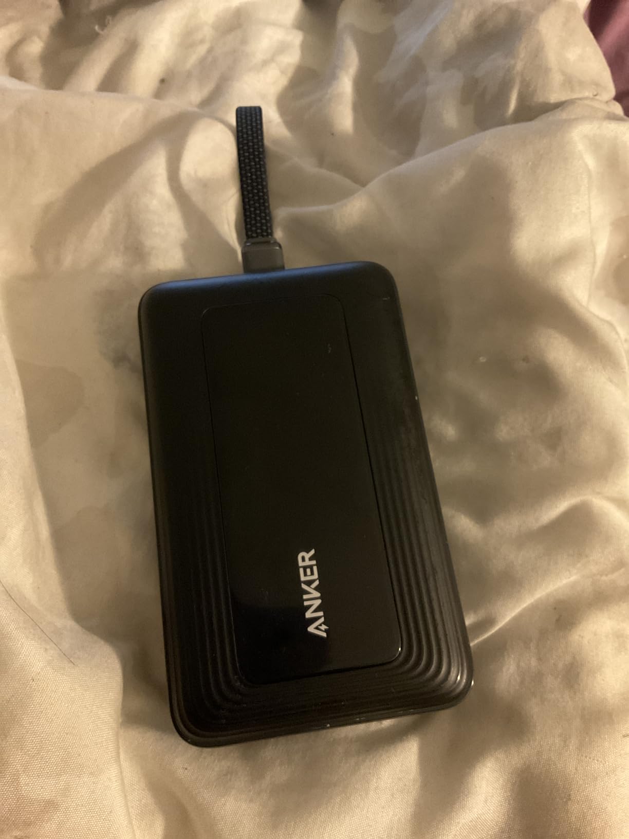 Anker Zolo Power Bank (2025 Upgraded Version), 20,000mAh 30W High-Speed Portable Charger with Built-in USB-C Cable, Battery Pack for iPhone 17/16 / 15 Series, Galaxy, and More customer photo 2