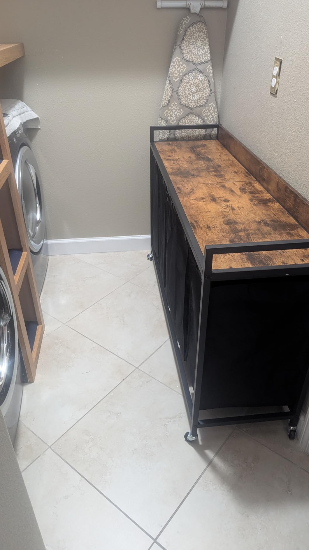 Herture Laundry Hamper with Shelf, Laundry Basket 4 Section, Laundry Sorter with Pull-Out Removable Large 4 Color Bags and Movable Wheels, Metal Frame, 4 x 15.87 Gallons (60L), Rustic Brown PF07XLN customer photo 2