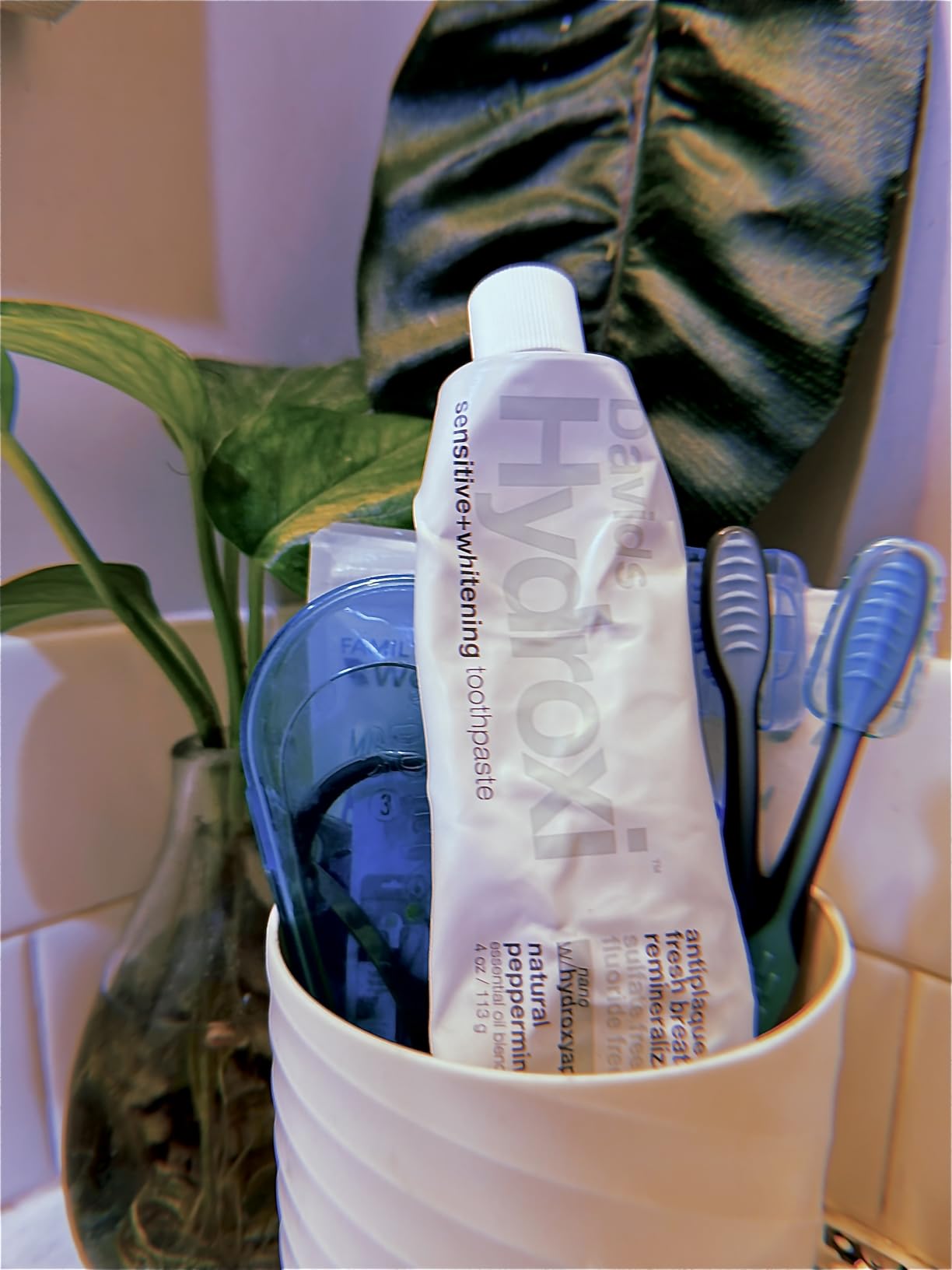 Davids Hydroxi Fluoride Free Nano Hydroxyapatite Toothpaste for Remineralizing, Sensitive Support, Whitening, Antiplaque, SLS Free, Natural Peppermint, 4oz, Made in USA customer photo 2
