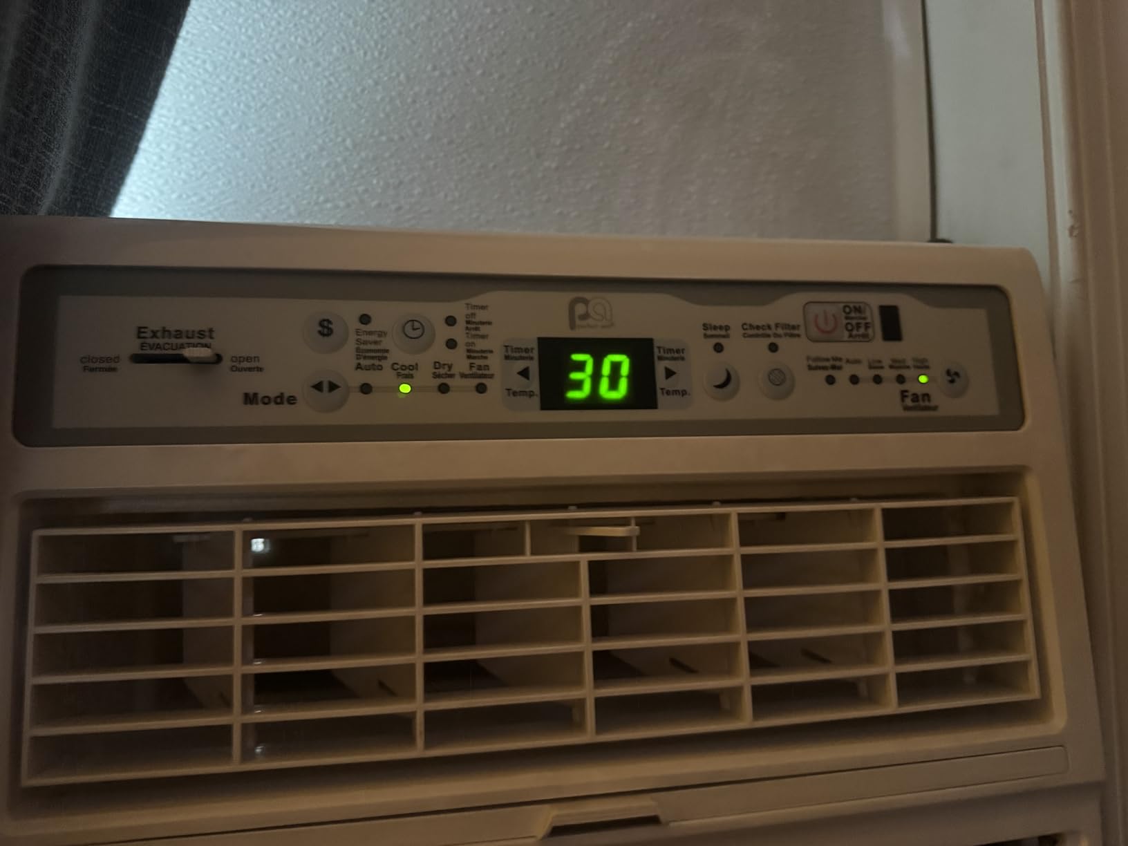 Perfect Aire 10,000 BTU Casement Window Air Conditioner- Cools 450 Sq. Ft. - Remote with Follow Me, Digital LED Display, Timer, R32 Refrigerant, Sliding/Crank-Out Window customer photo 1
