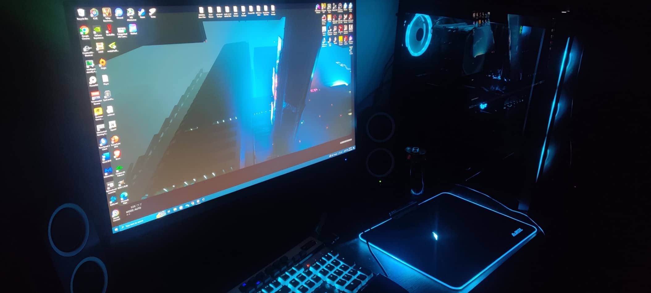 KTC 27 Inch QHD Computer Monitor, 2K 144Hz 1440P Gaming Monitor, Eye Care PC Monitor for Office Gamers, HDMI/DP, FreeSync & G-Sync, HDR10, VESA, Tilt Adjustable, H27T27S customer photo 1