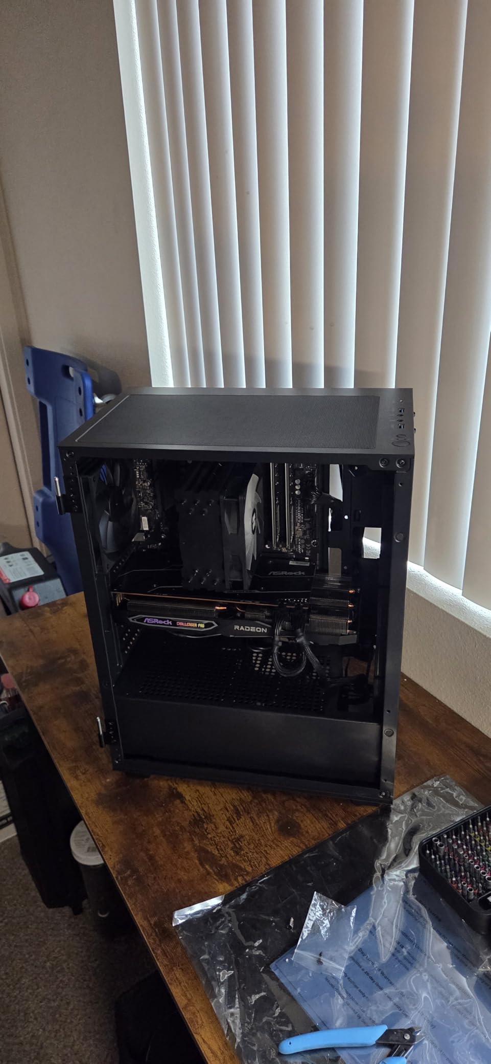 DARKROCK EC2 Black ATX Mid Tower PC Case, Type-C Ready, Supports 50 Series Graphics Cards, Tempered Glass Side Panel, up to 8 x 120mm Cooling Fans & 1 x 360mm Radiator, 1 x Pre-Installed Fan customer photo 1