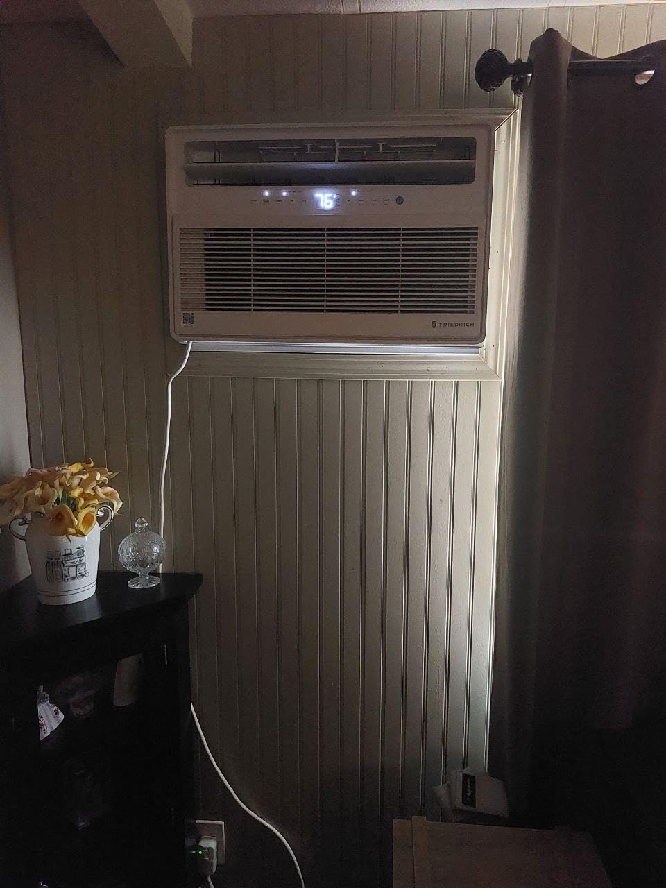 Chill Premier Inverter 18,000 BTU 230/208v Cooling Only Window & Wall Unit customer photo 2
