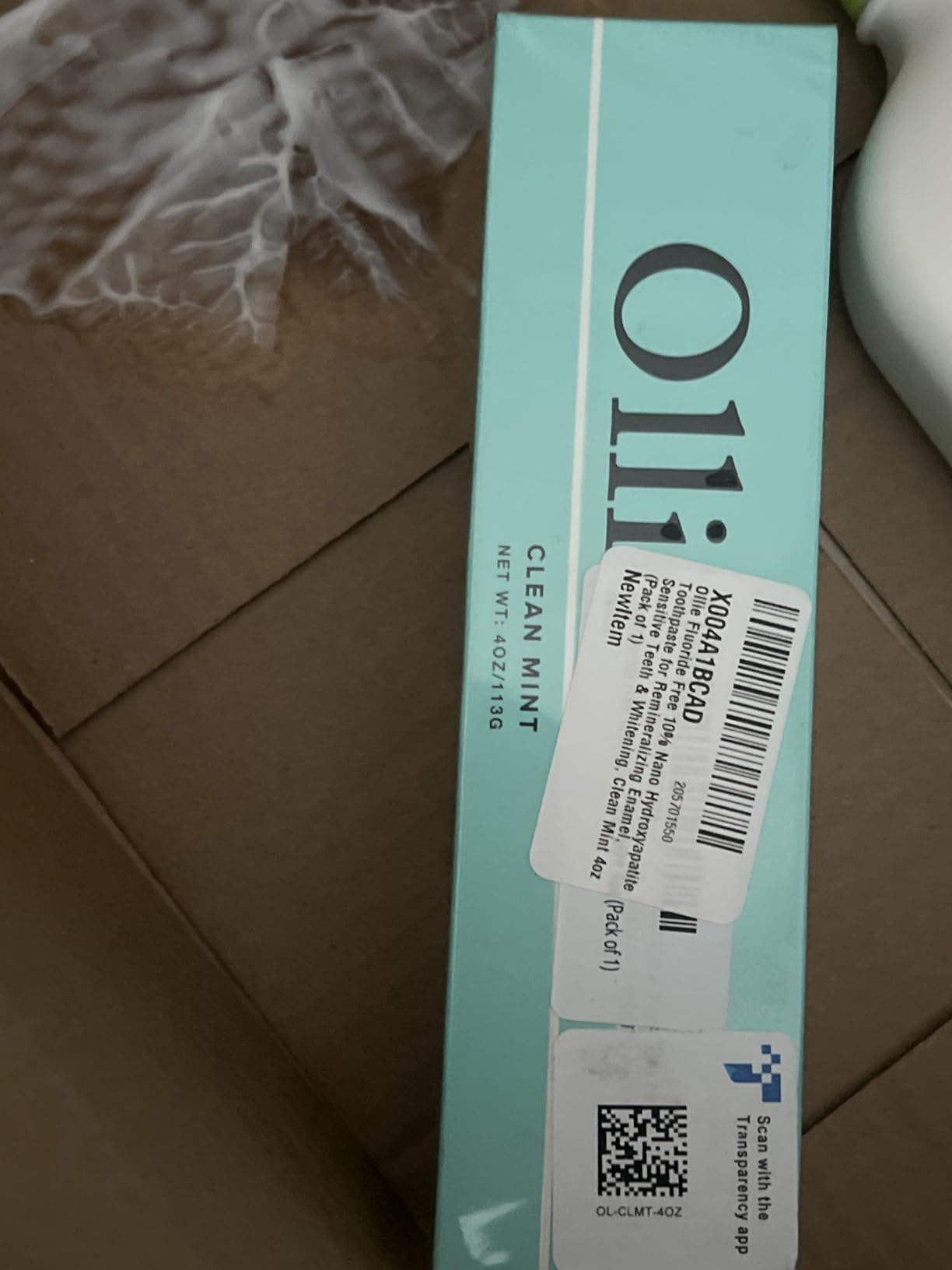 Ollie Fluoride Free 10% Nano Hydroxyapatite Toothpaste for Remineralizing Enamel, Sensitive Teeth & Whitening, Clean Mint 4oz (Pack of 1) customer photo 1