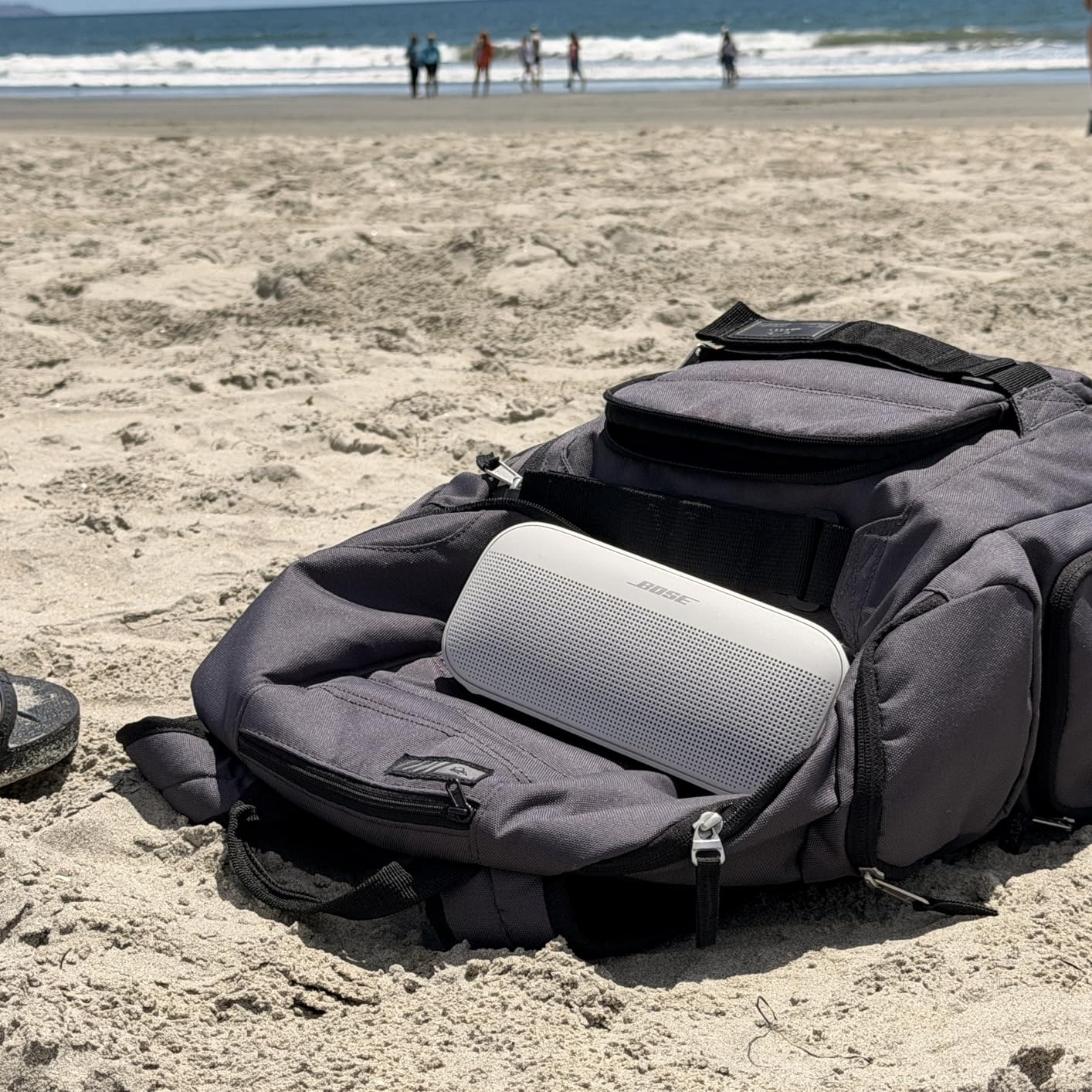 Bose SoundLink Flex Bluetooth Speaker (2nd Gen) - Portable Outdoor Speaker with Hi-Fi Audio, Waterproof and Dustproof, USB-C, Up to 12 Hours Battery Life, Black customer photo 2