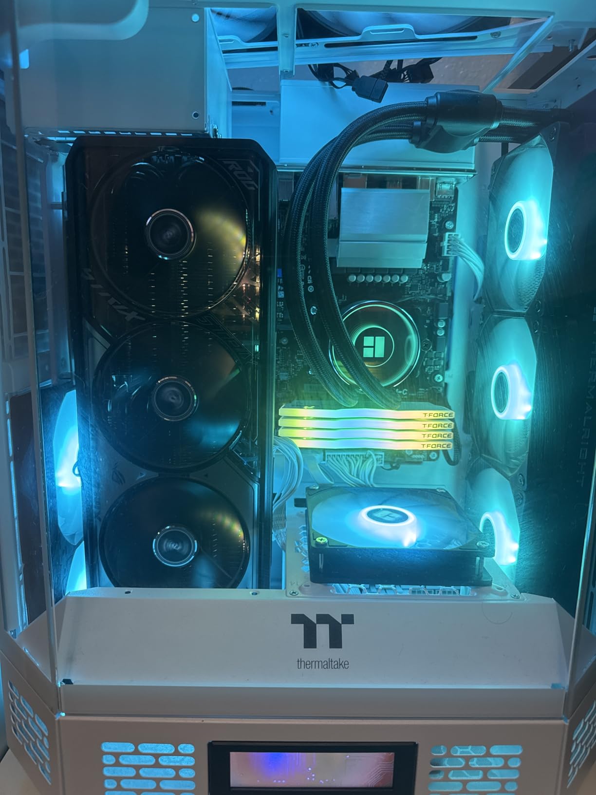 Thermalright 5 Pack TL-C12C-S CPU Fan 120mm ARGB Case Cooler Fan, 4pin PWM Silent Computer Fan with S-FDB Bearing, up to 1550RPM (5 Pack) customer photo 1