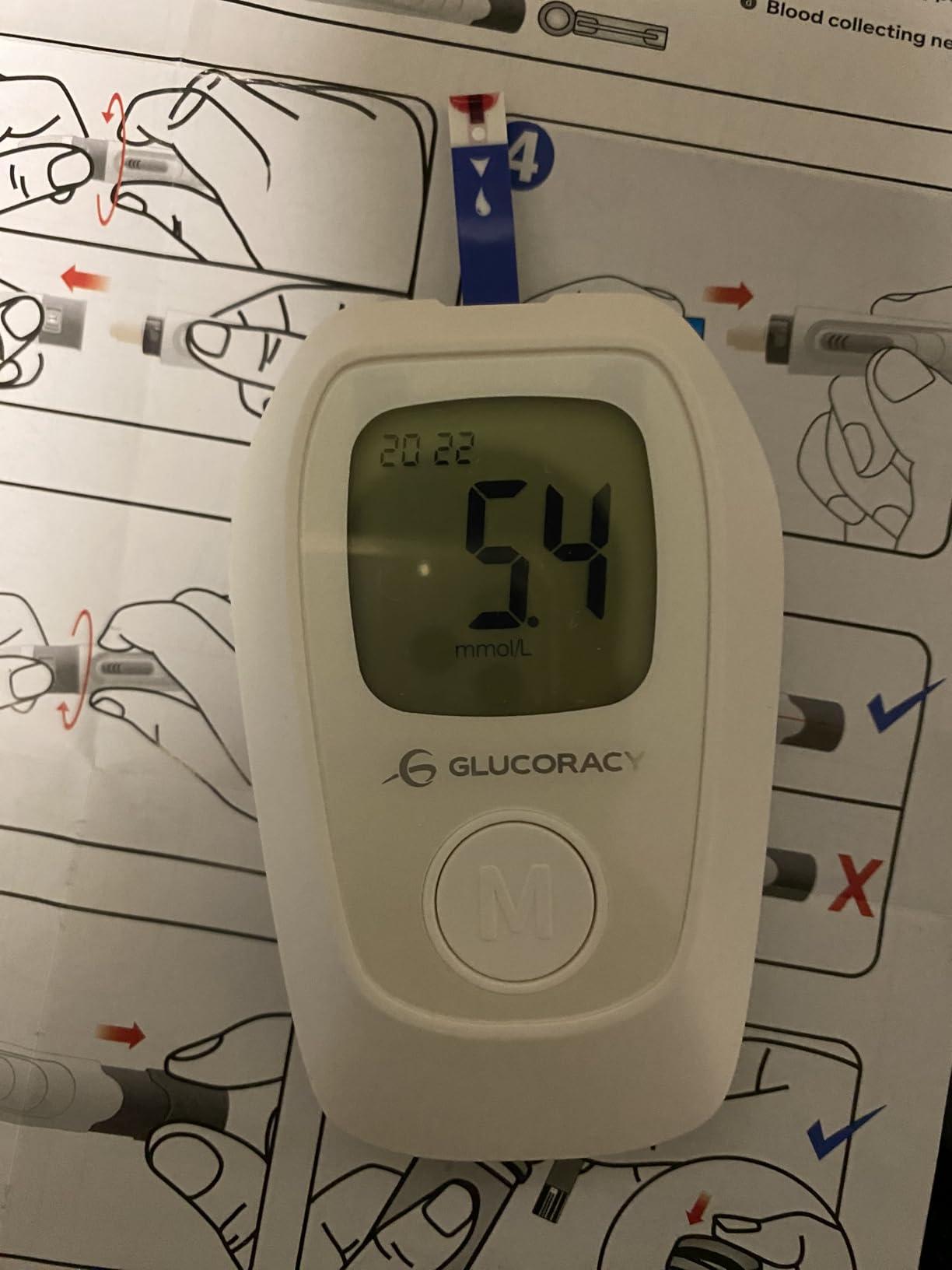Glucoracy G-425 Glucose Monitor Kit, Blood Sugar Monitor with Glucose Meter, Lancing Device, 100 Test Strips and 100 Lancets customer photo 2