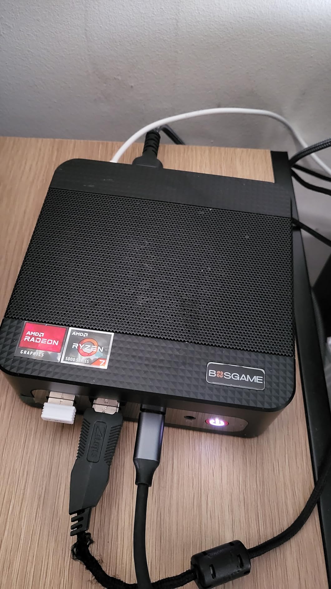 P4 Ultra Mini PC, AMD Ryzen 7 7730U (up to 4.5GHz), 16GB DDR4, 1TB PCIe SSD Mini Desktop Computer, Dual LAN 2.5G & Wi-Fi 6E & BT5.2, 4K Triple Display, for Home, Office, Gaming customer photo 1