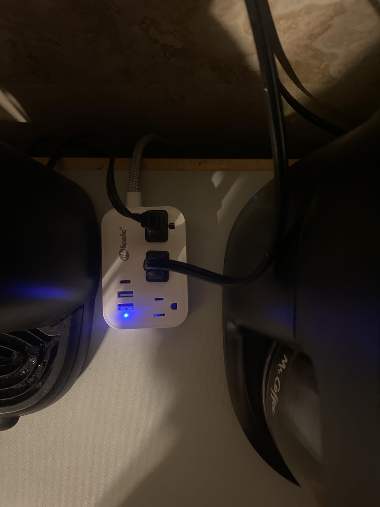 Flat Plug Power Strip with USB Ports, Flat Extension Cord 3FT with 3 AC Outlets 3 USB Ports, Short Extension Cord Outlet Splitter with No Surge Protector for Cruise Ship, Dorm Room Travel Essentials customer photo 1