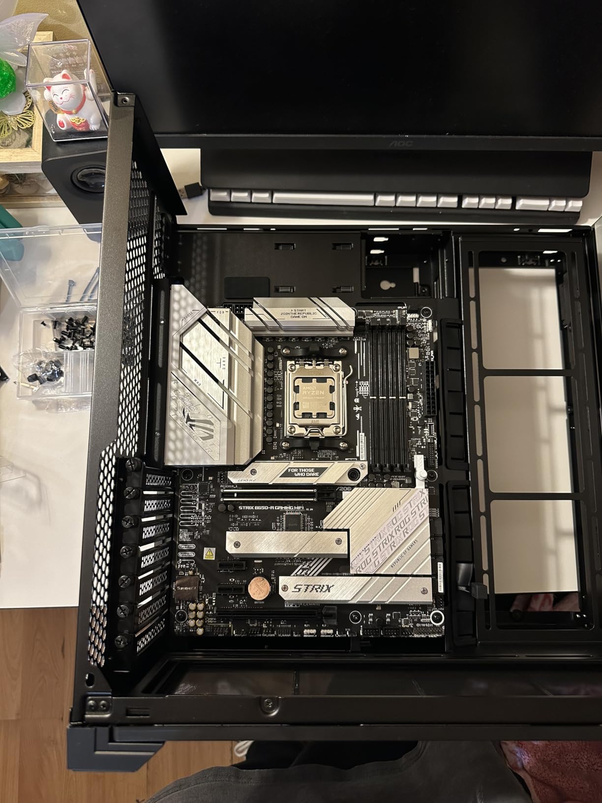 AMD Ryzen 7 7800X3D Unlocked Desktop Processor with ASUS ROG Strix B650-A Gaming WiFi 6E AM5 Gaming Motherboard customer photo 1