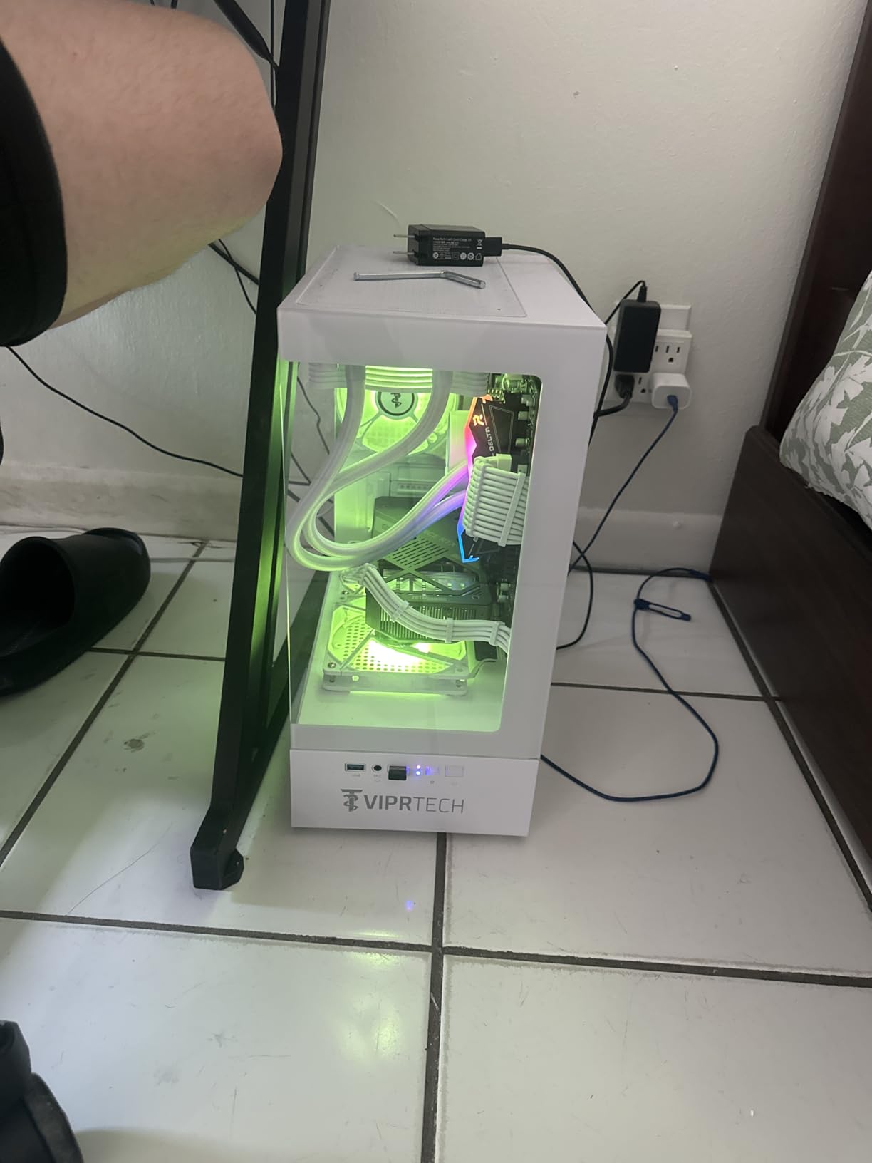 ViprTech Reaper 1.0 Gaming PC - AMD Ryzen 7 8700F (5.0Ghz Turbo), GeForce RTX 5060 Ti 8GB, 16GB DDR5, 1TB SSD, VR-Ready, WiFi BT USB-C, Win 11, Gaming Desktop Computer Prebuilt, Black customer photo 1