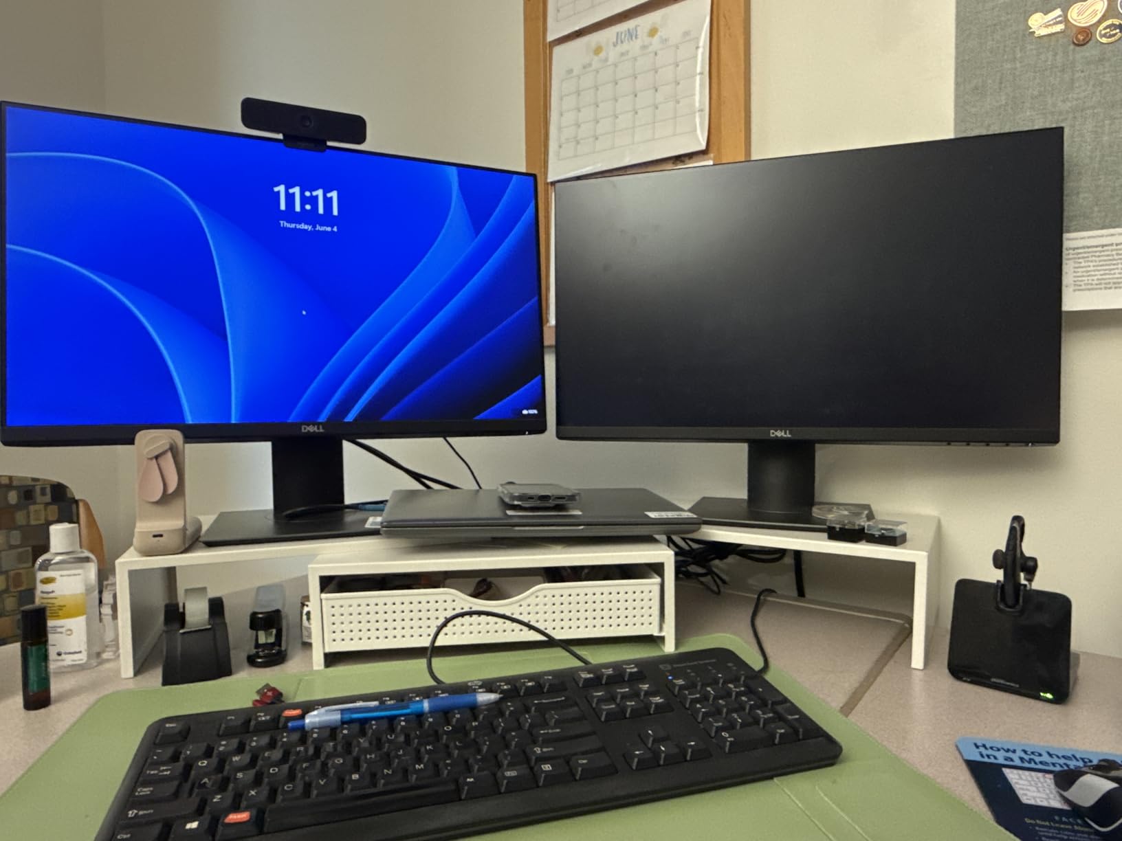 gianotter Dual Monitor Stand Riser, Desk Organizer With Drawer and 2 Pen Holders, Computer Monitor Stand, Desk Shelf for Top of Desk (Black) customer photo 2