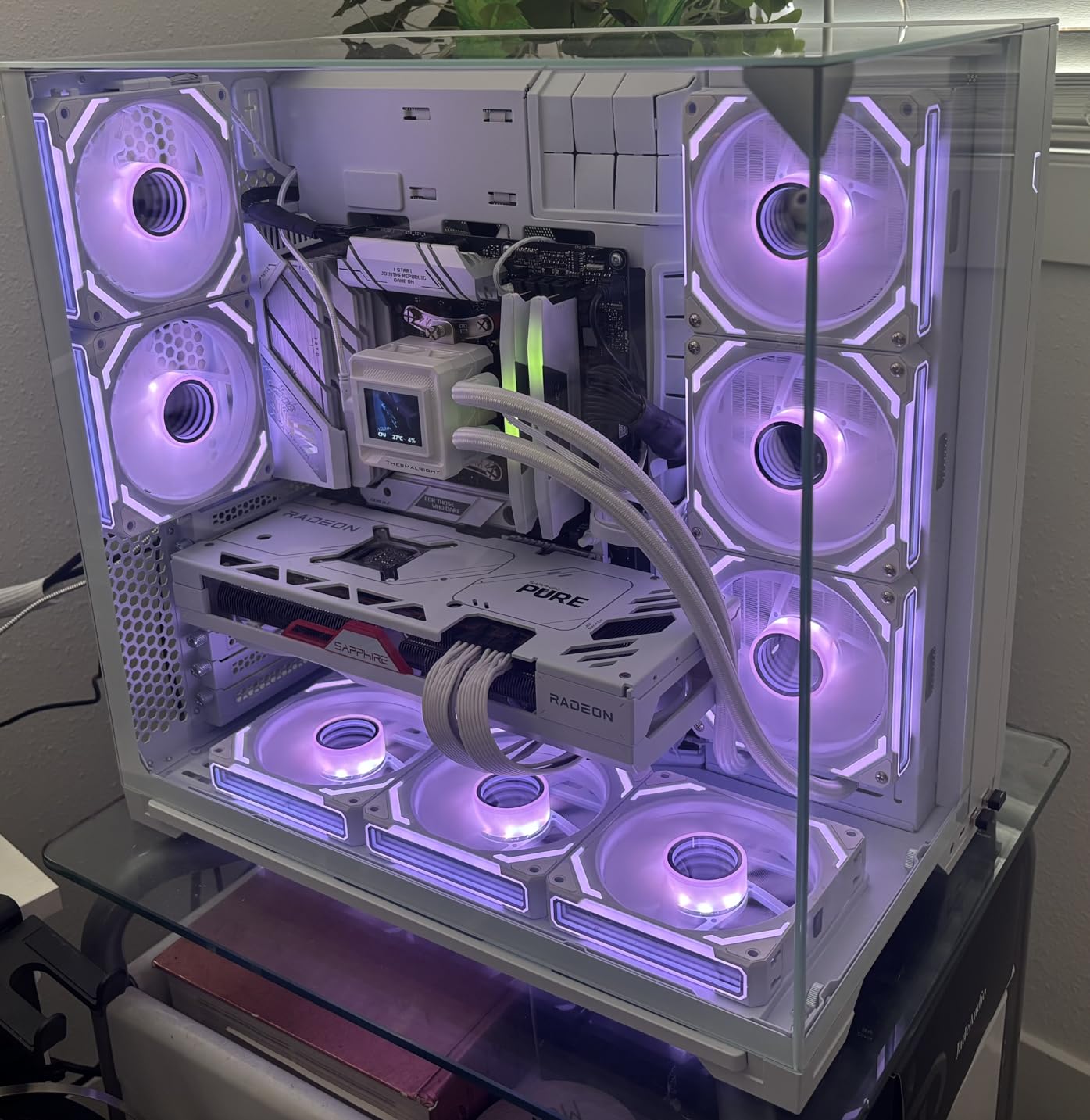 Lian Li O11 Vision Compact Black-Steel-Tempered Glass ATX Mid Tower Computer Case - Back Connect Support - O11VPX customer photo 1