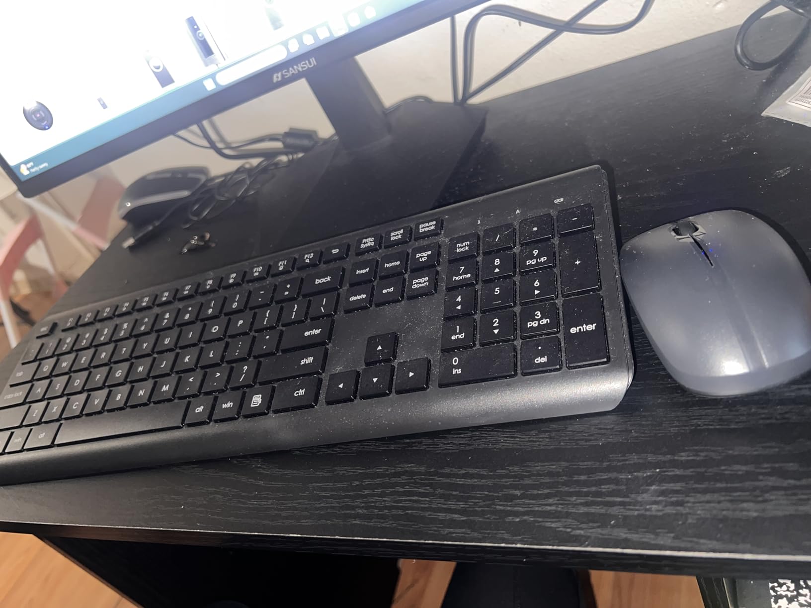 Wireless Keyboard and Mouse Combo, Full Size Silent Ergonomic Keyboard and Mouse, Long Battery Life, Optical Mouse, 2.4G Lag-Free Cordless Mice Keyboard for Computer, Mac, Laptop, PC, Windows customer photo 2