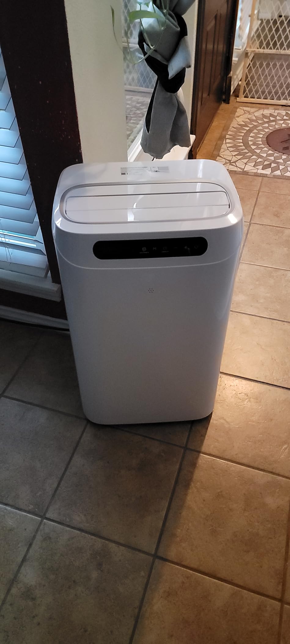 14000 BTU Portable Air Conditioners, Cools Up to 700 Sq.Ft, Portable AC Unit with Remote Control, Cooling, Fan, Dehumidification, Sleep Mode & Installation Kits for Large Rooms, White customer photo 2