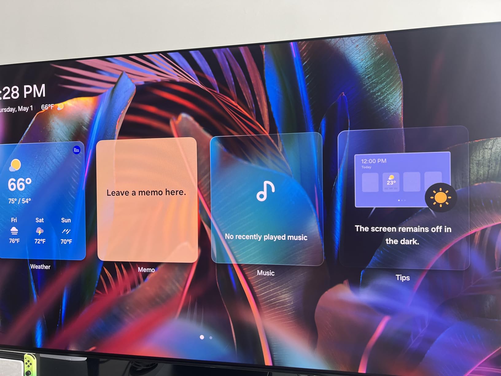 55-Inch Class OLED S95F 4K Glare Free Smart TV (2025 Model) NQ4 AI Gen3 Processor HDR Pro, Motion Xcelerator 164Hz, Dolby Atmos, Samsung Vision AI, Alexa Built-in customer photo 2
